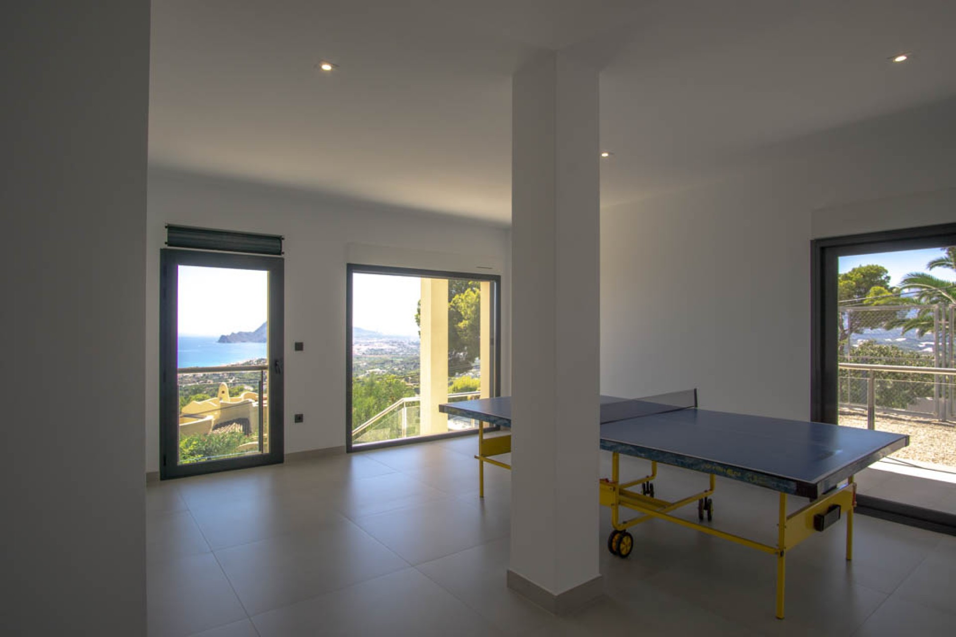 Sale - Villa -
Altea