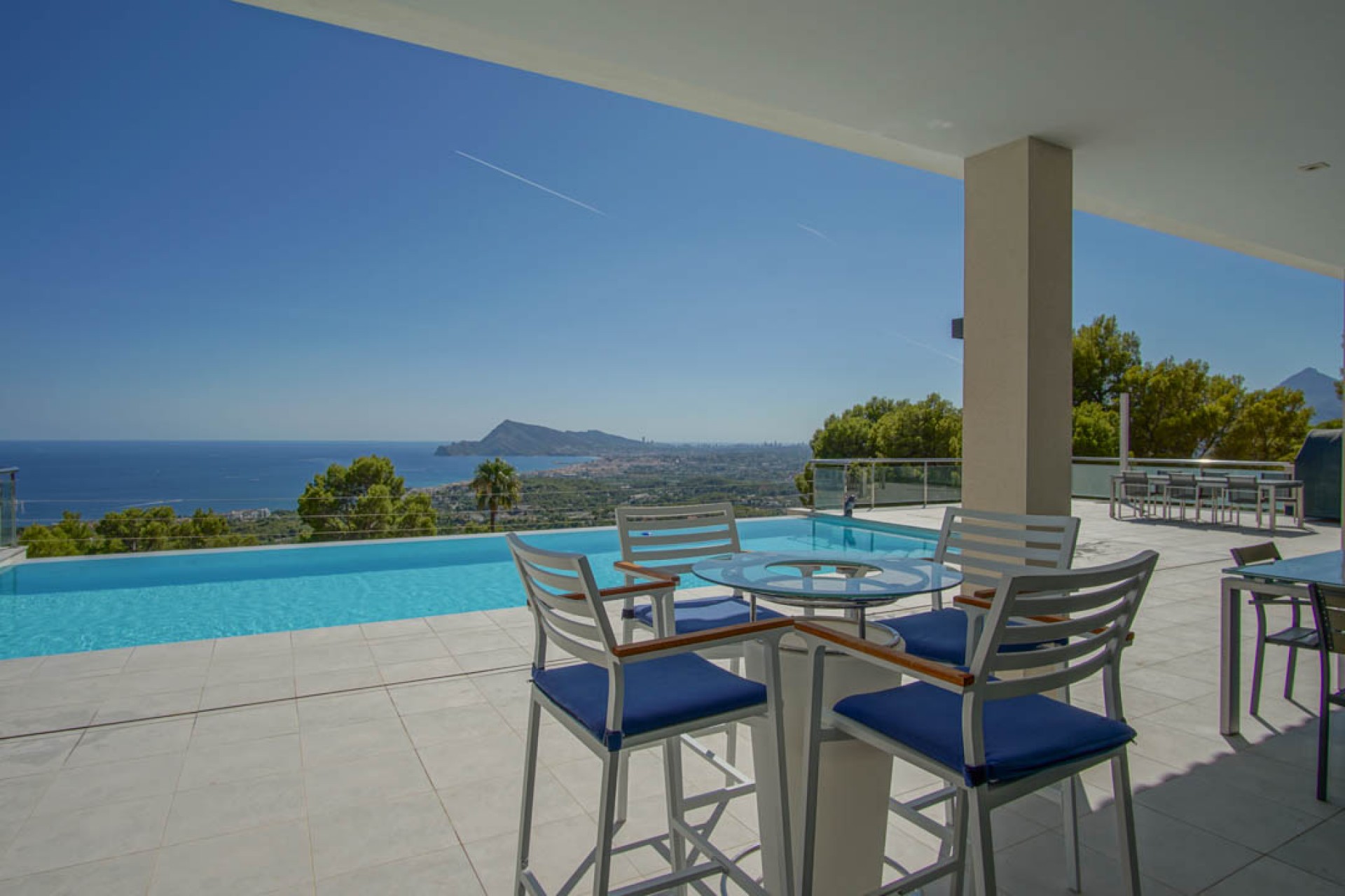 Sale - Villa -
Altea