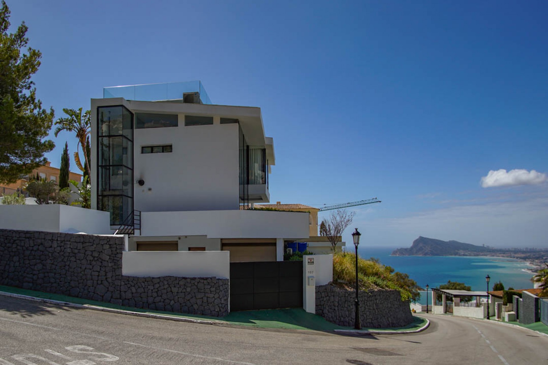 Sale - Villa -
Altea