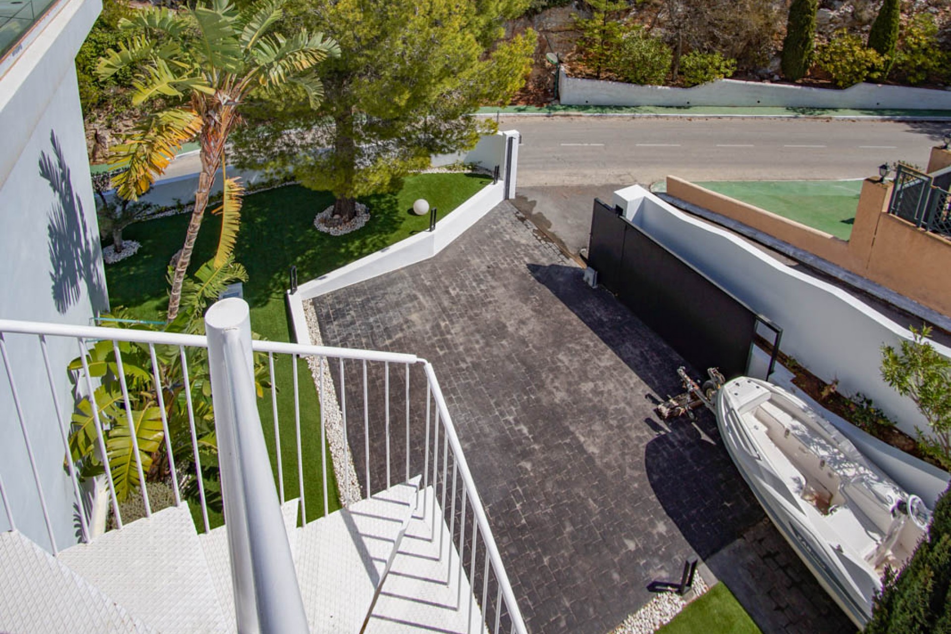 Sale - Villa -
Altea