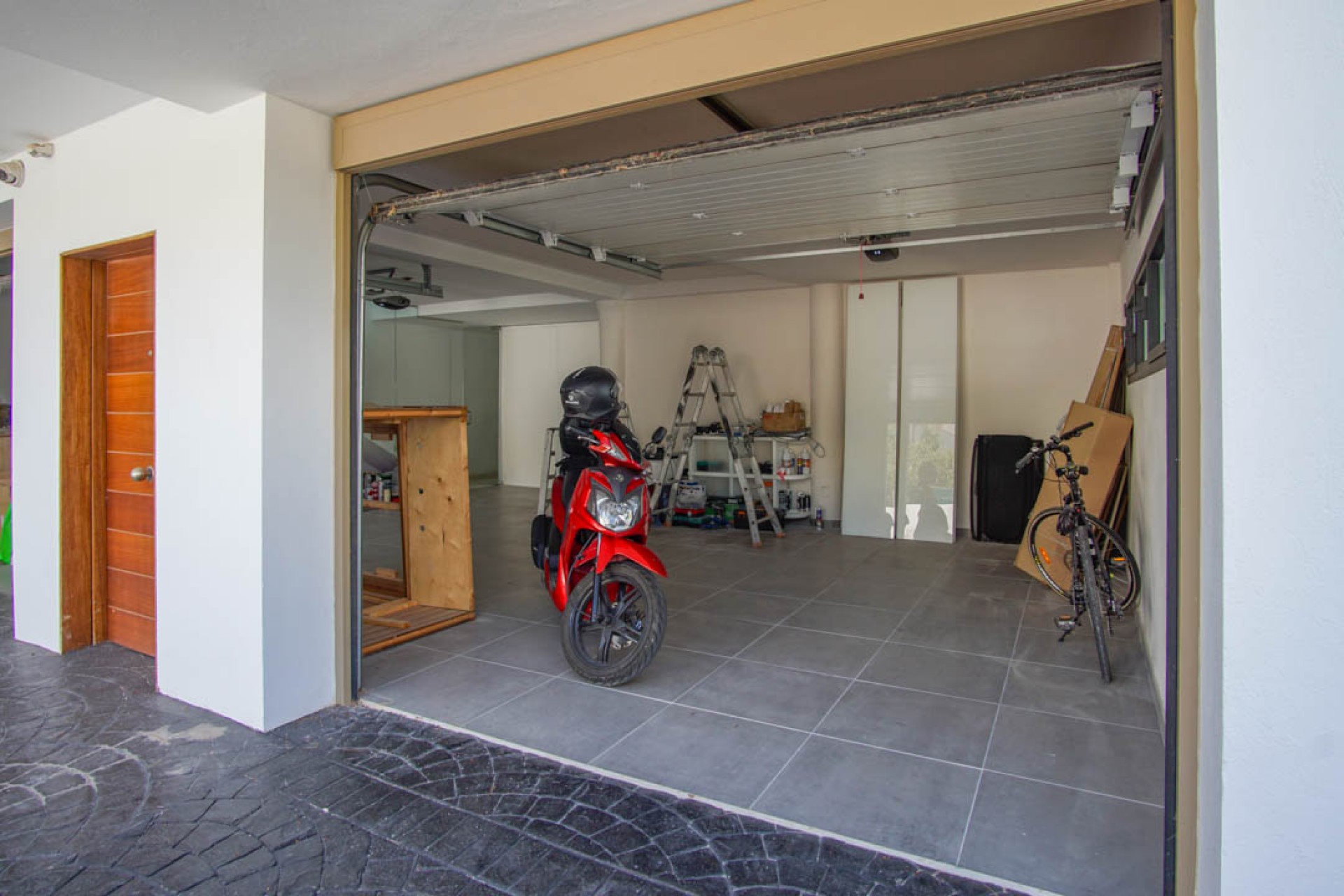 Sale - Villa -
Altea