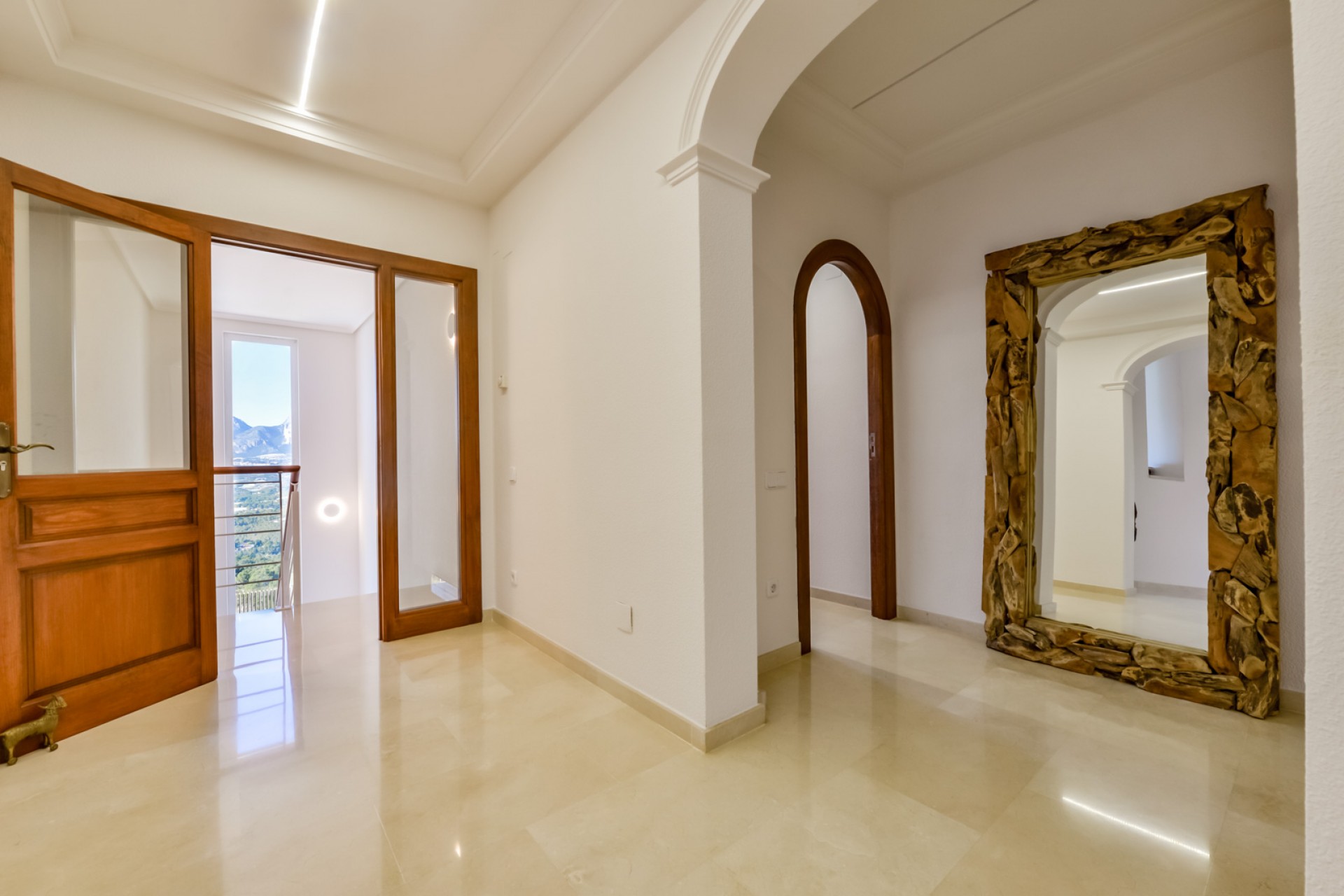 Sale - Villa -
Altea