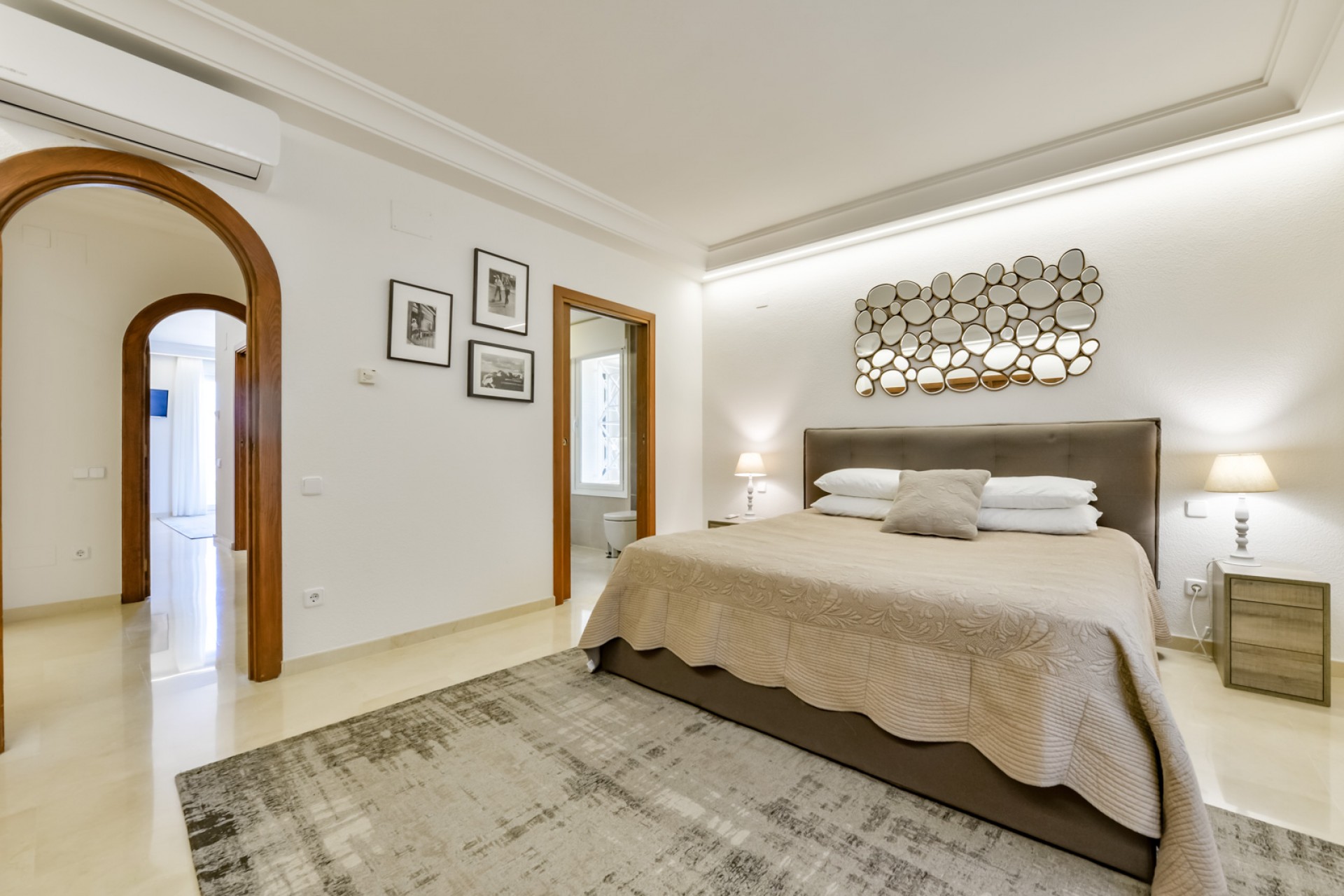 Sale - Villa -
Altea