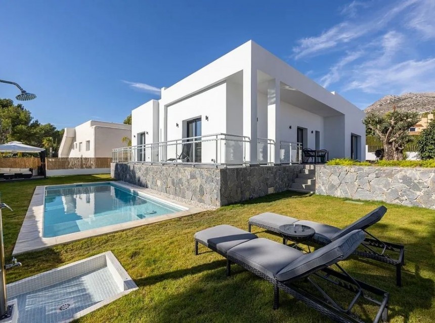 Sale - Villa -
Altea
