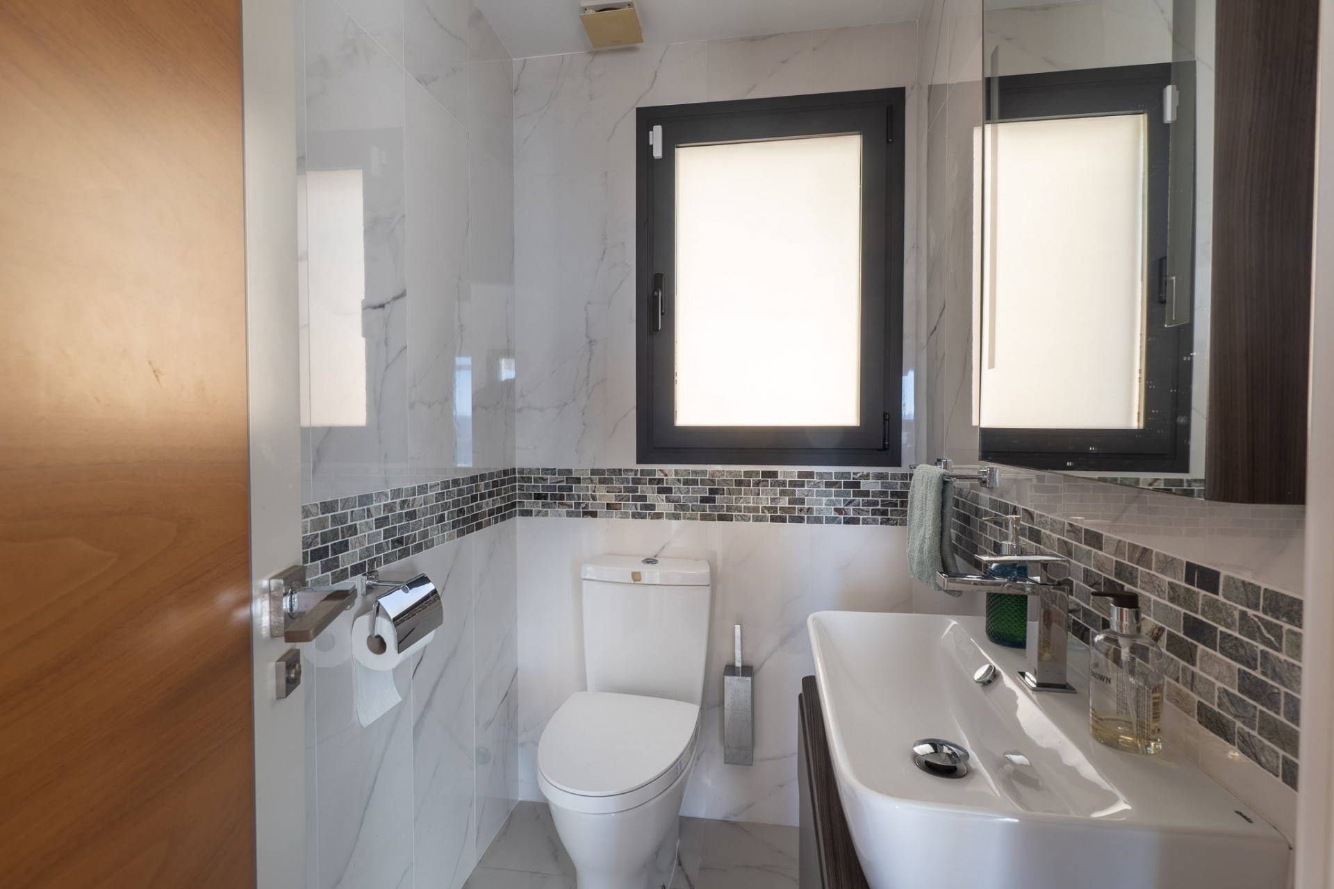 Sale - Villa -
Altea