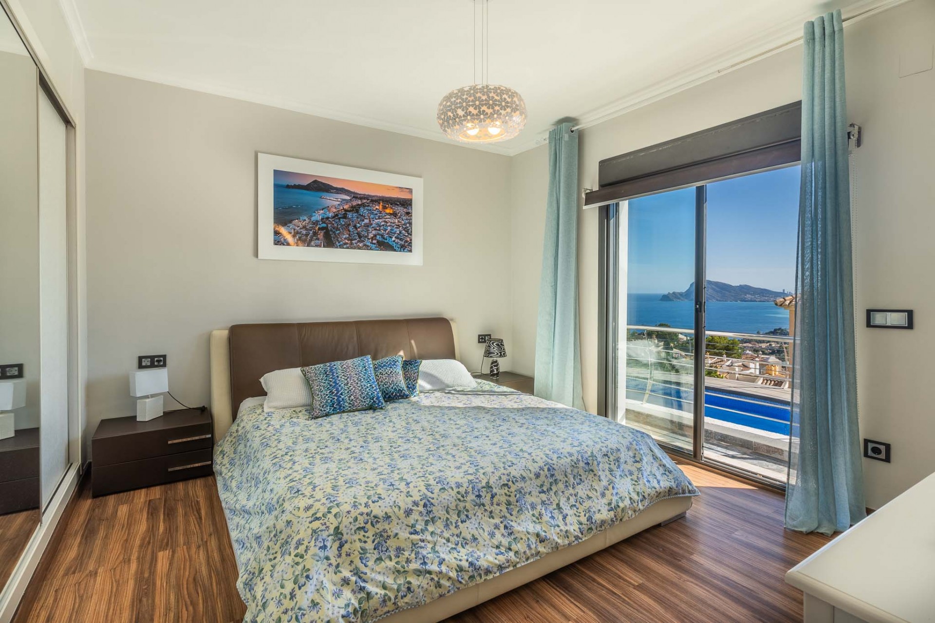 Sale - Villa -
Altea