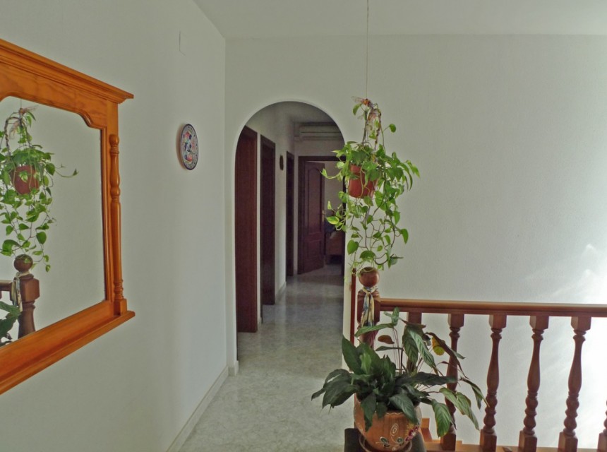 Sale - Villa -
Beniarbeig