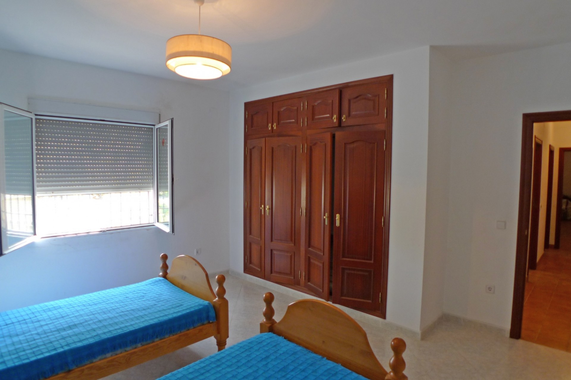 Sale - Villa -
Beniarbeig