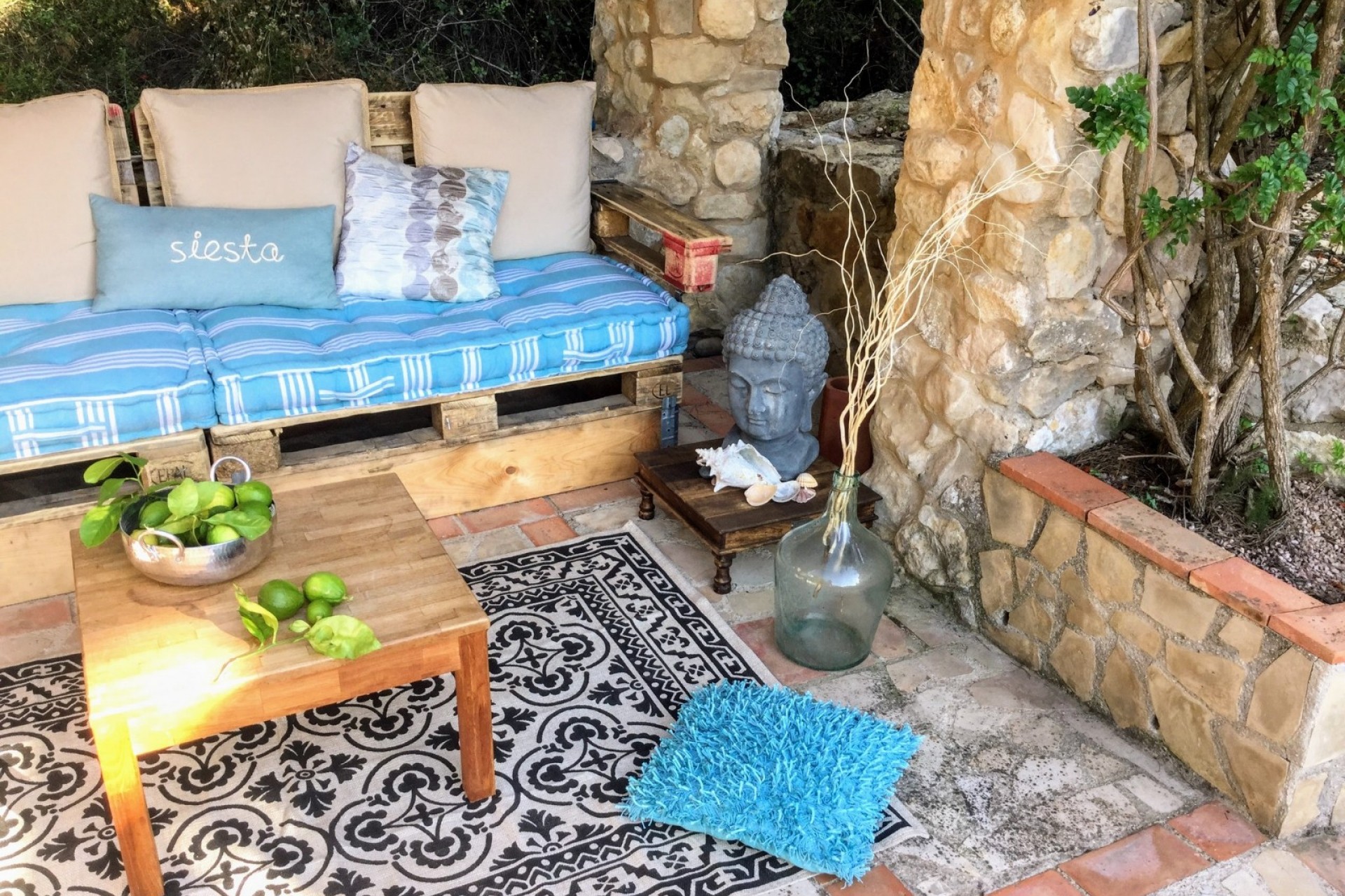 Sale - Villa -
Benigembla