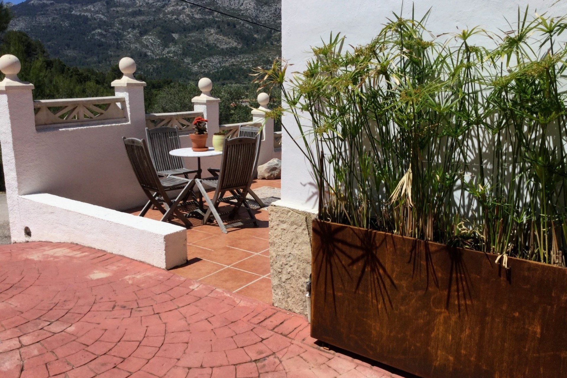 Sale - Villa -
Benigembla