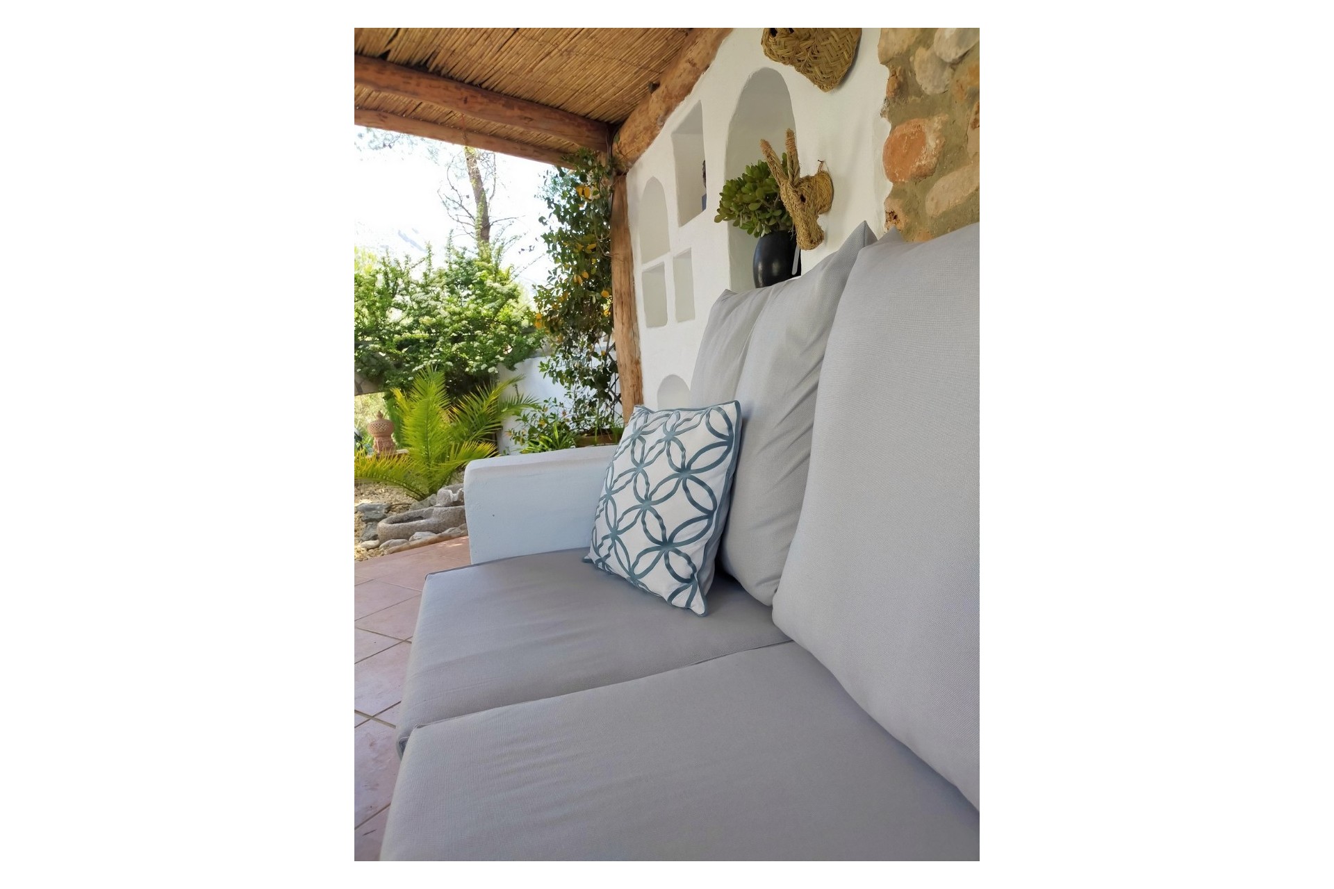 Sale - Villa -
Benigembla