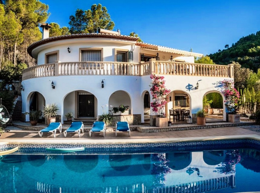 Sale - Villa -
Benigembla