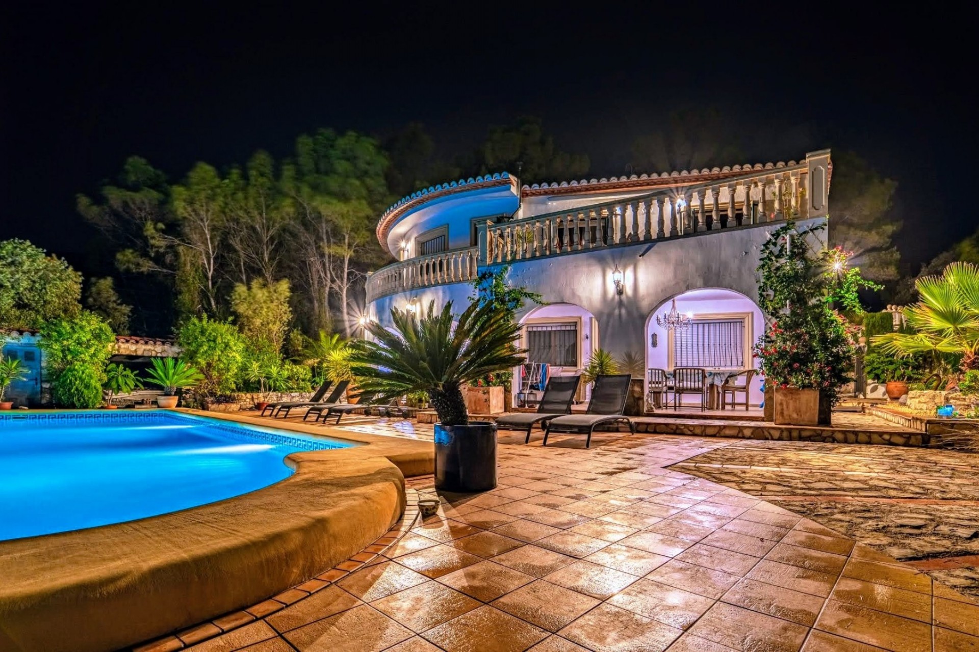 Sale - Villa -
Benigembla