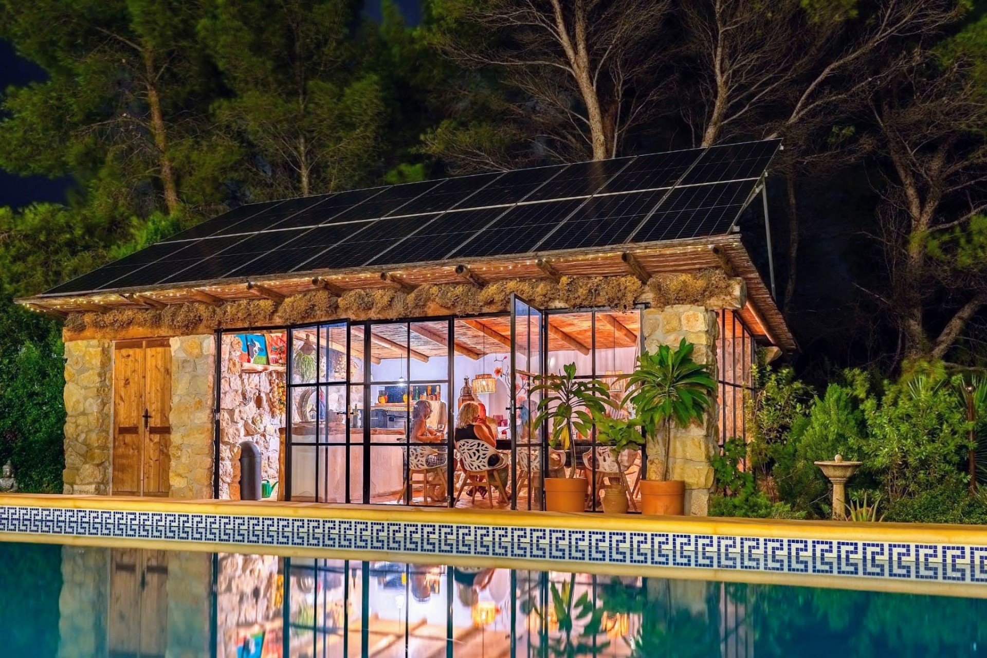 Sale - Villa -
Benigembla