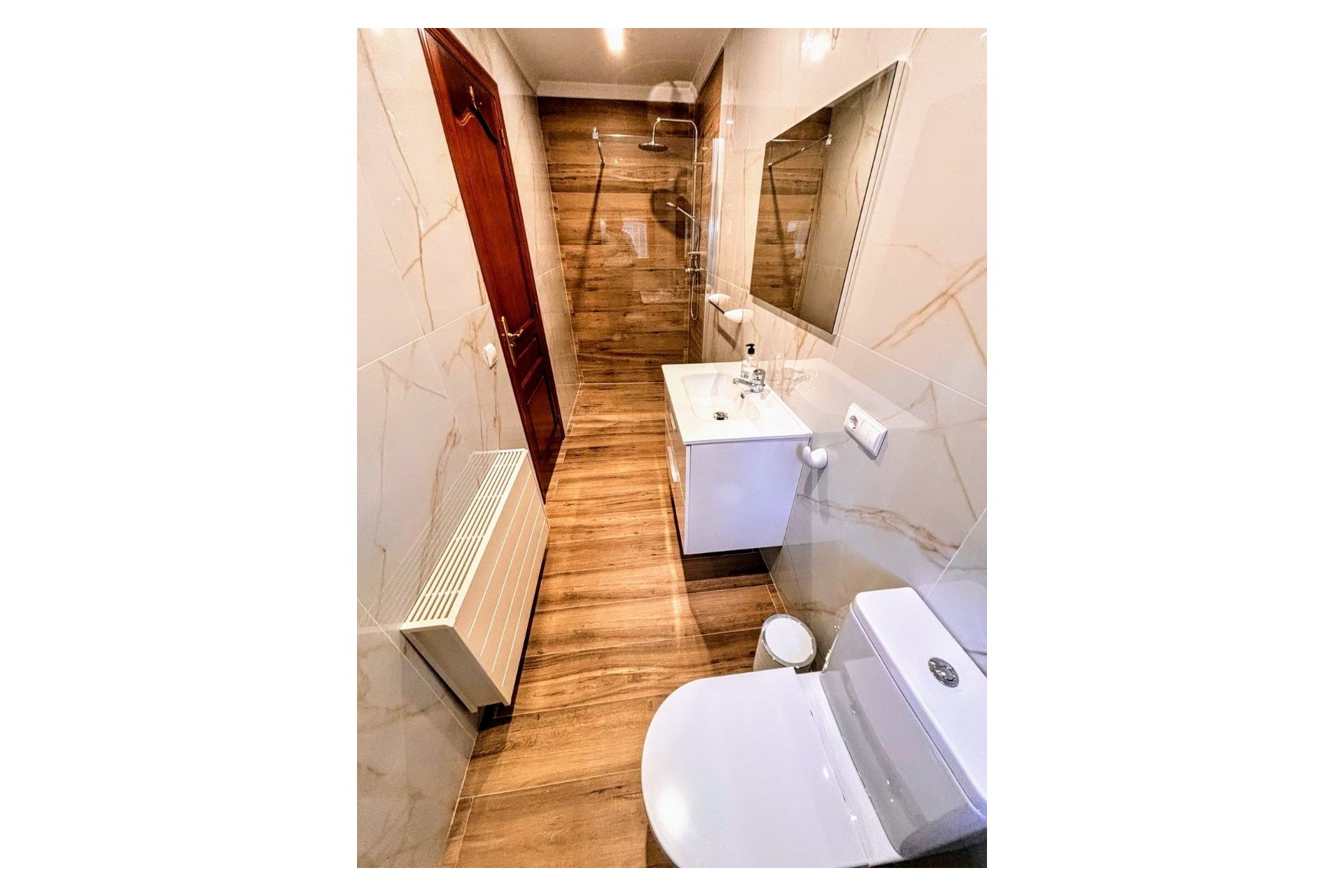 Sale - Villa -
Benigembla