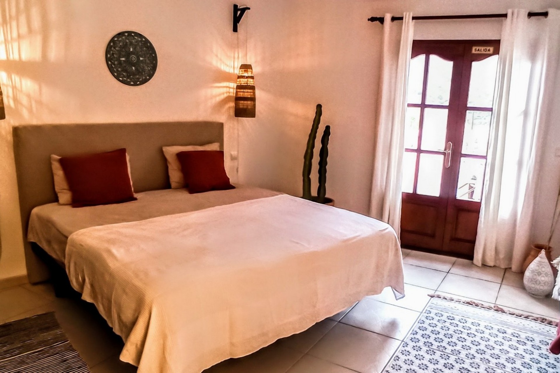 Sale - Villa -
Benigembla