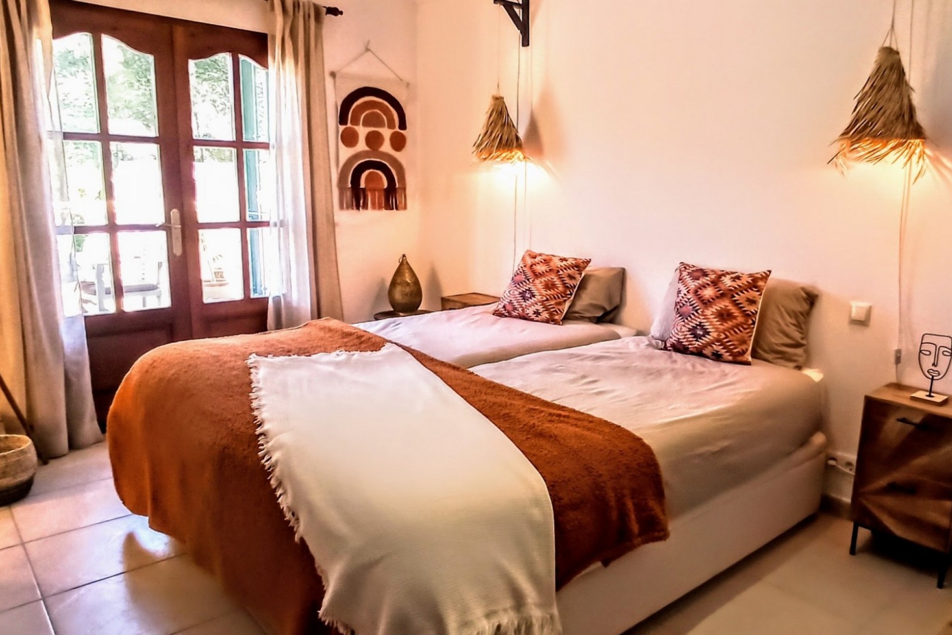 Sale - Villa -
Benigembla