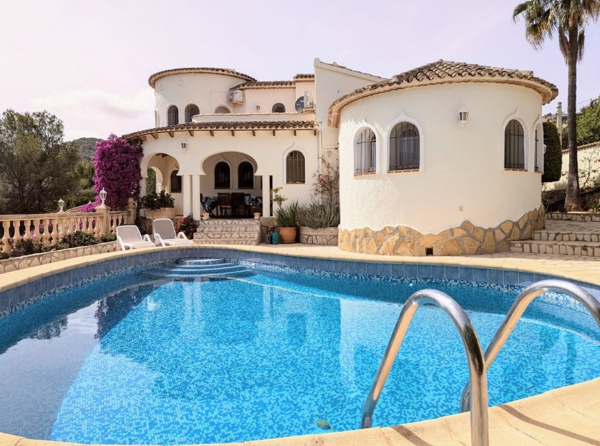 Sale - Villa -
Benissa - Baladrar