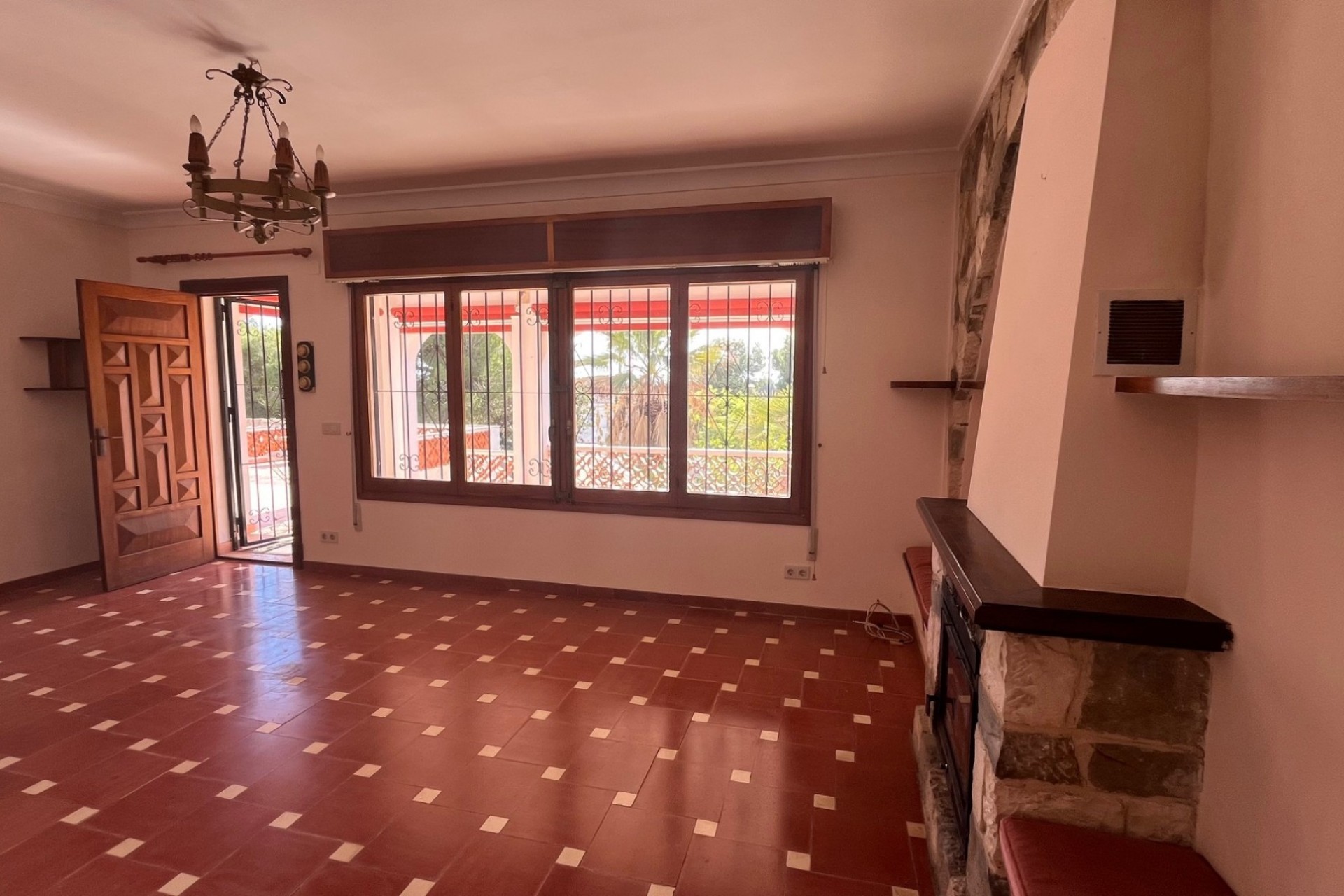 Sale - Villa -
Benissa - Baladrar
