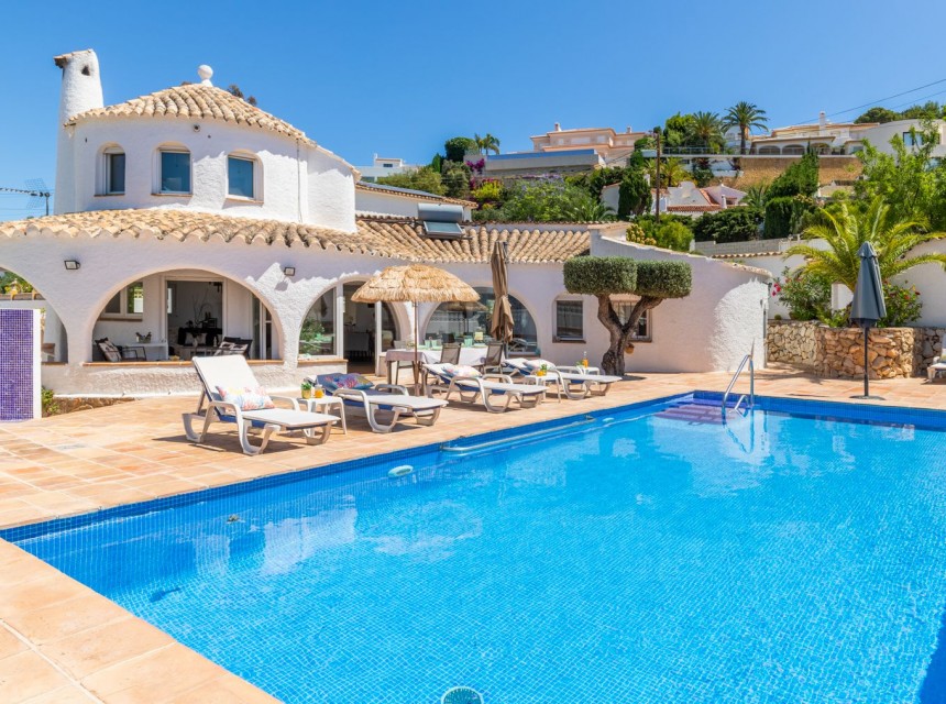 Sale - Villa -
Benissa - Baladrar