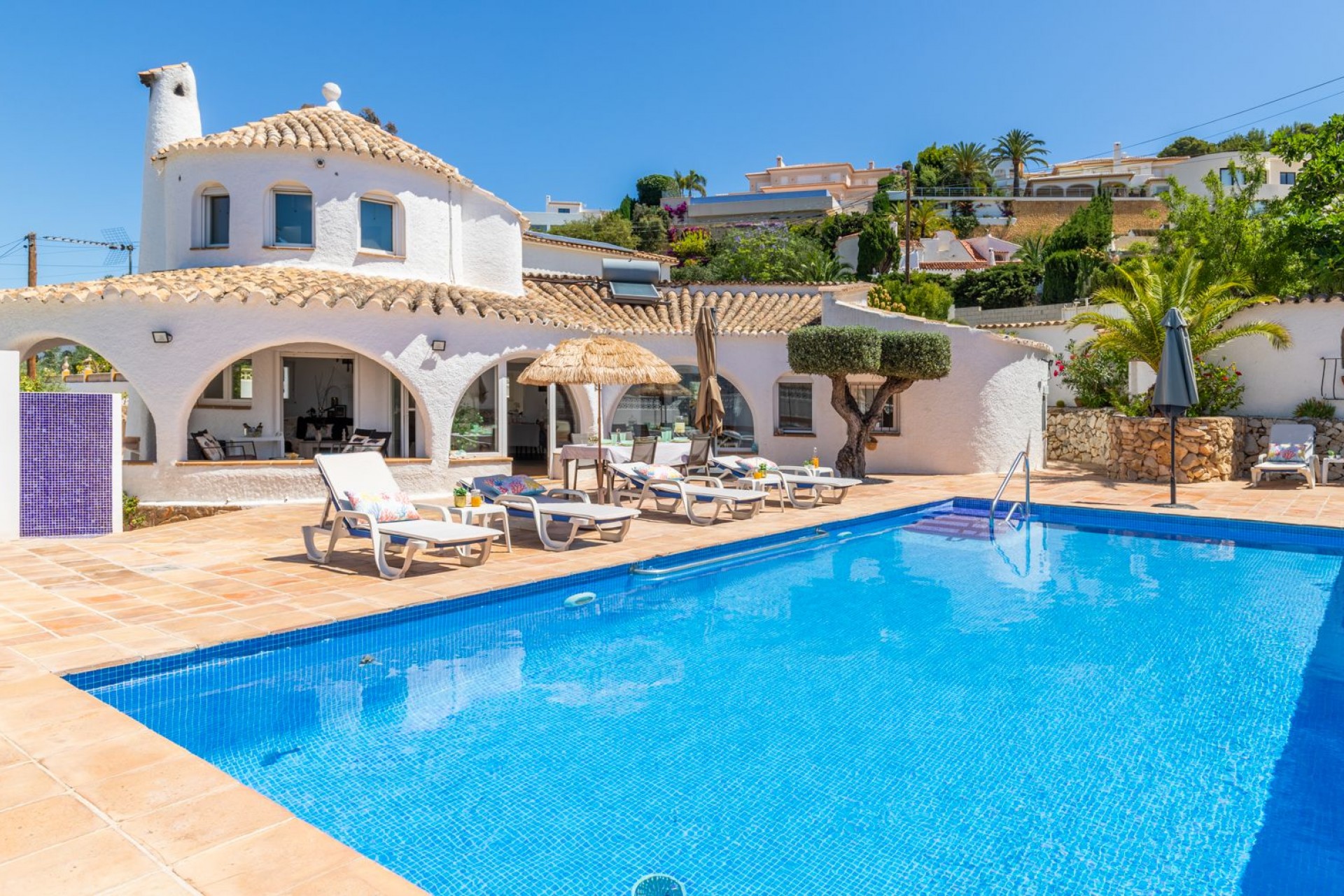 Sale - Villa -
Benissa - Baladrar