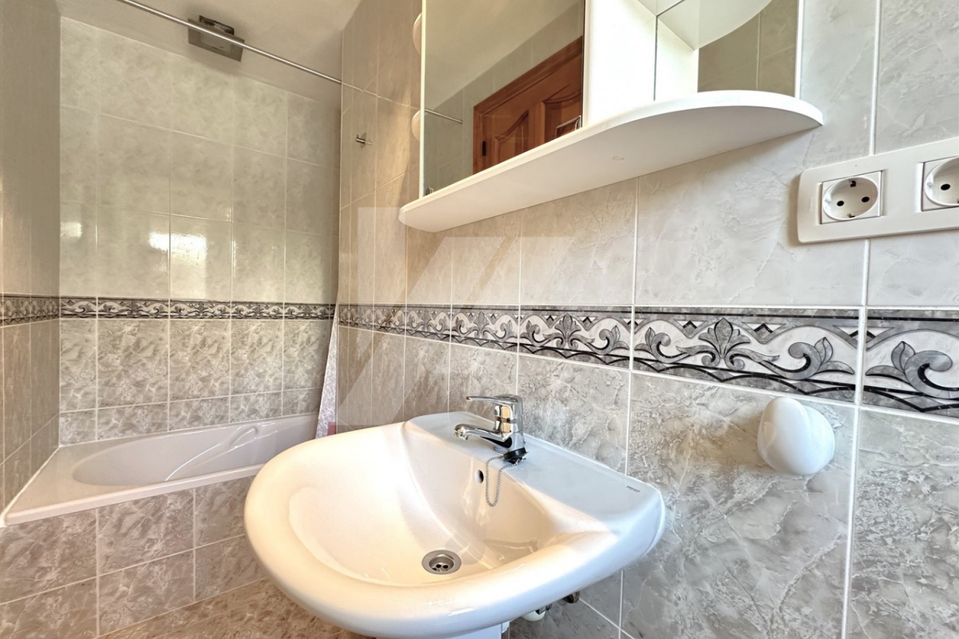 Sale - Villa -
Benissa - Baladrar