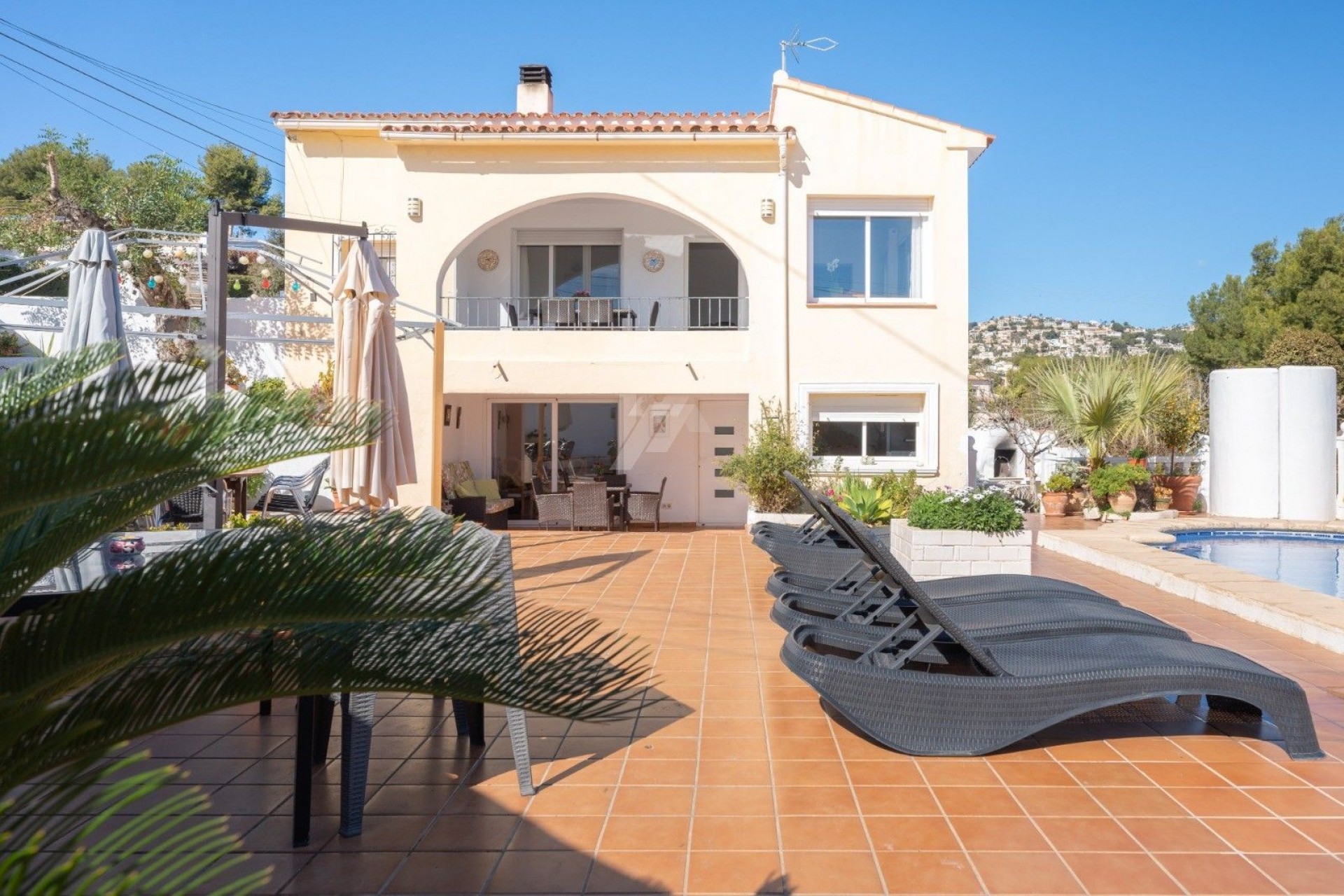 Sale - Villa -
Benissa - Baladrar
