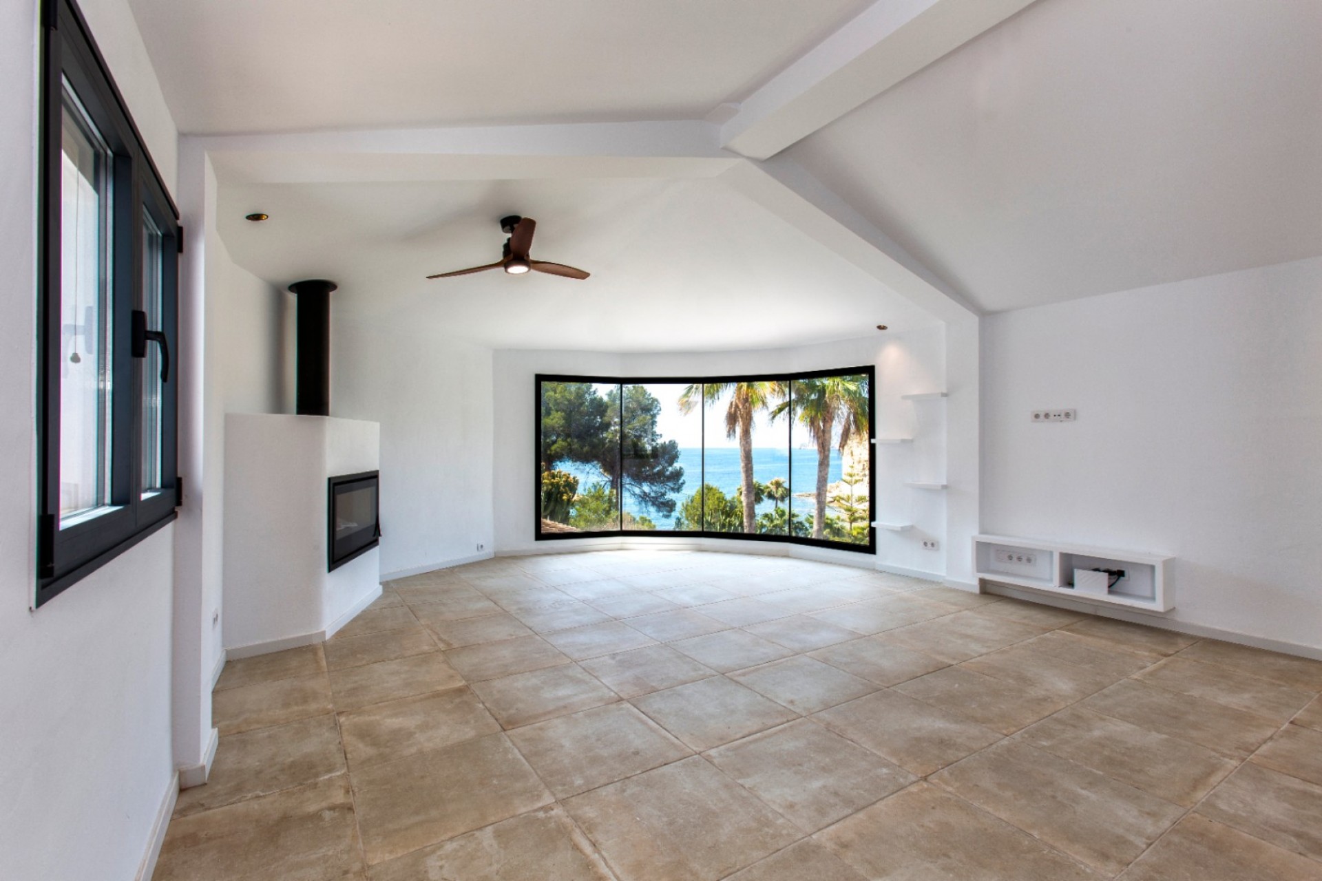 Sale - Villa -
Benissa - Cala Advocat