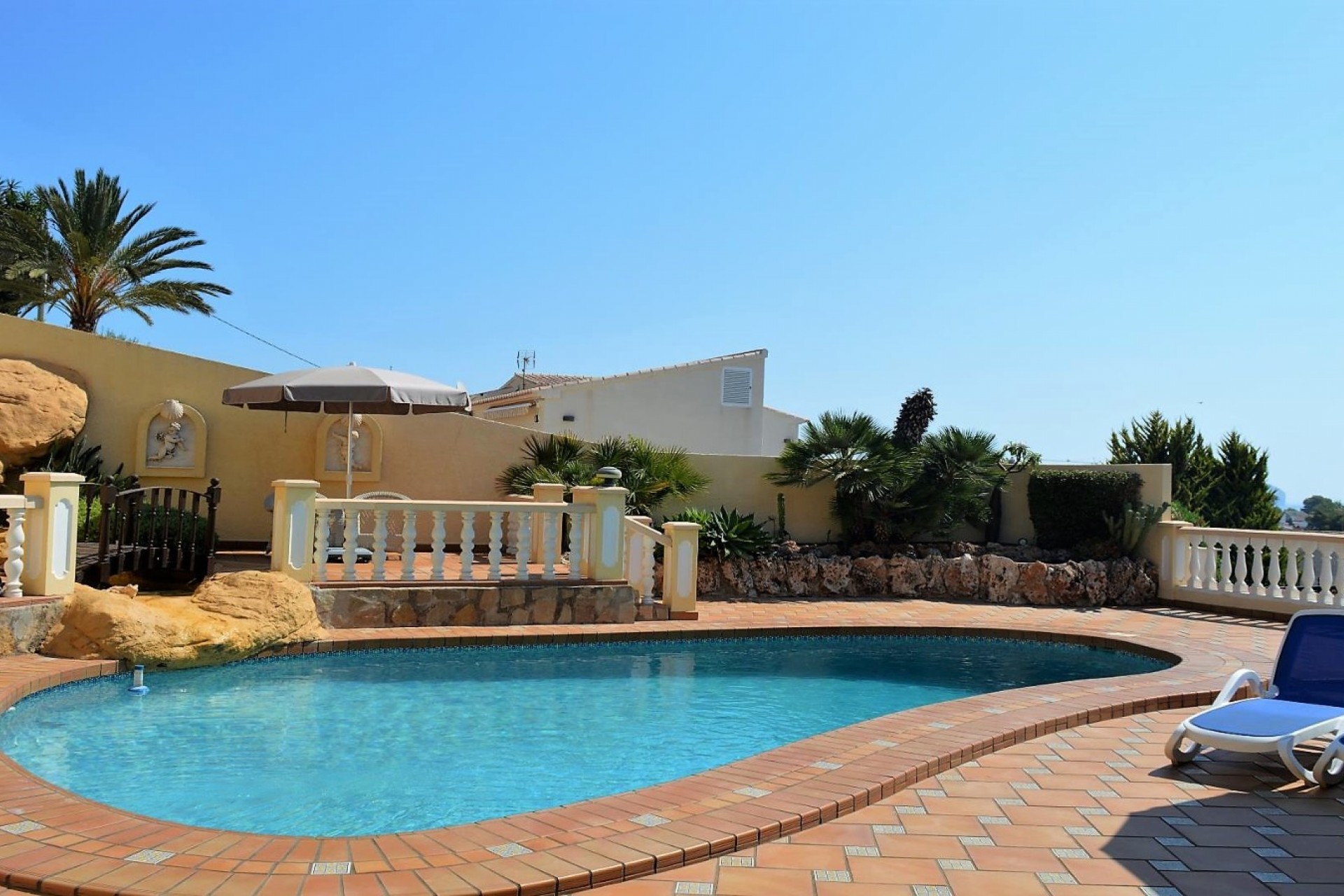 Sale - Villa -
Benissa - La Fustera