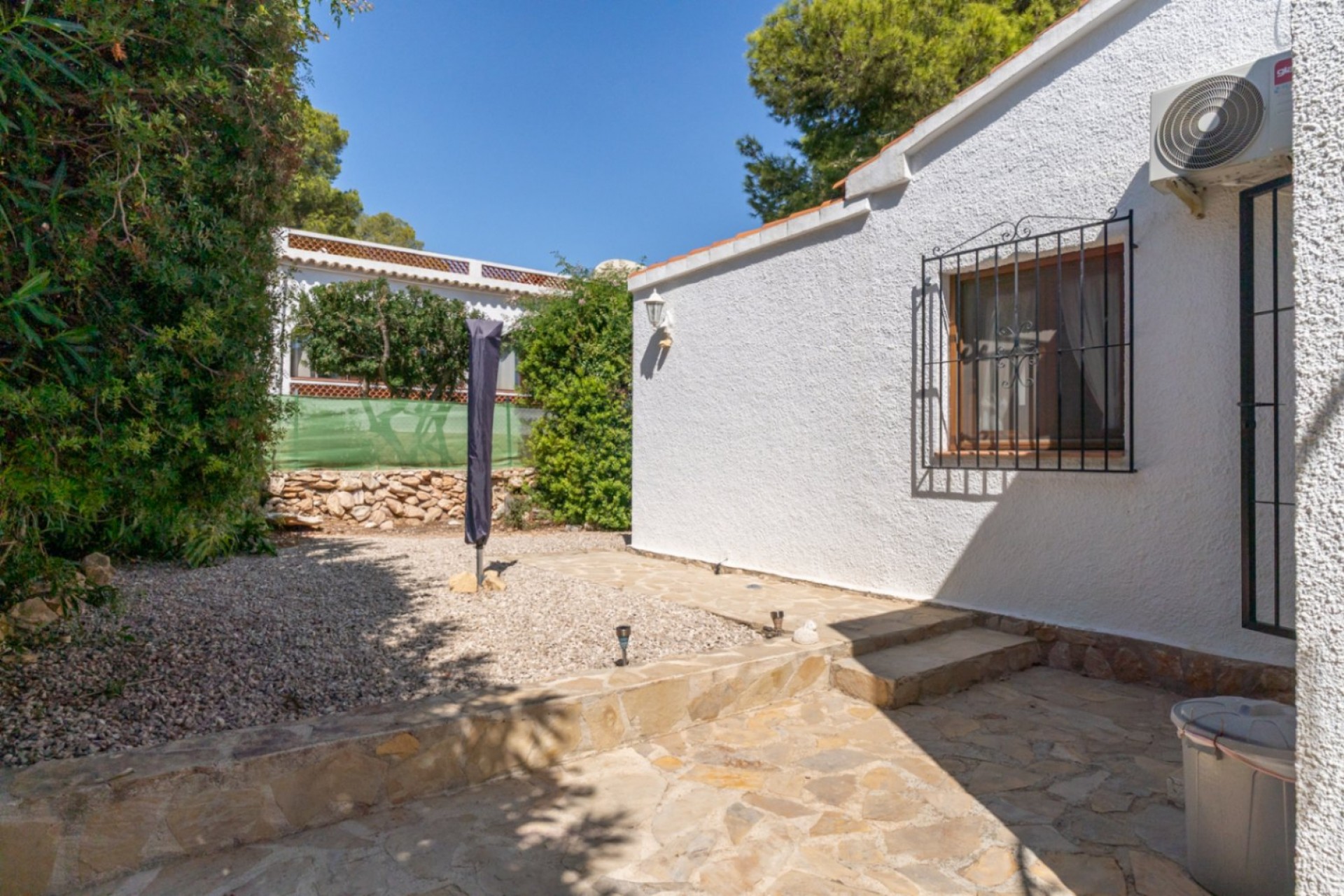 Sale - Villa -
Benissa - La Fustera
