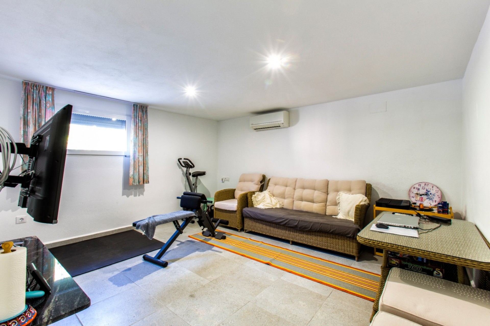 Sale - Villa -
Benissa - La Vina