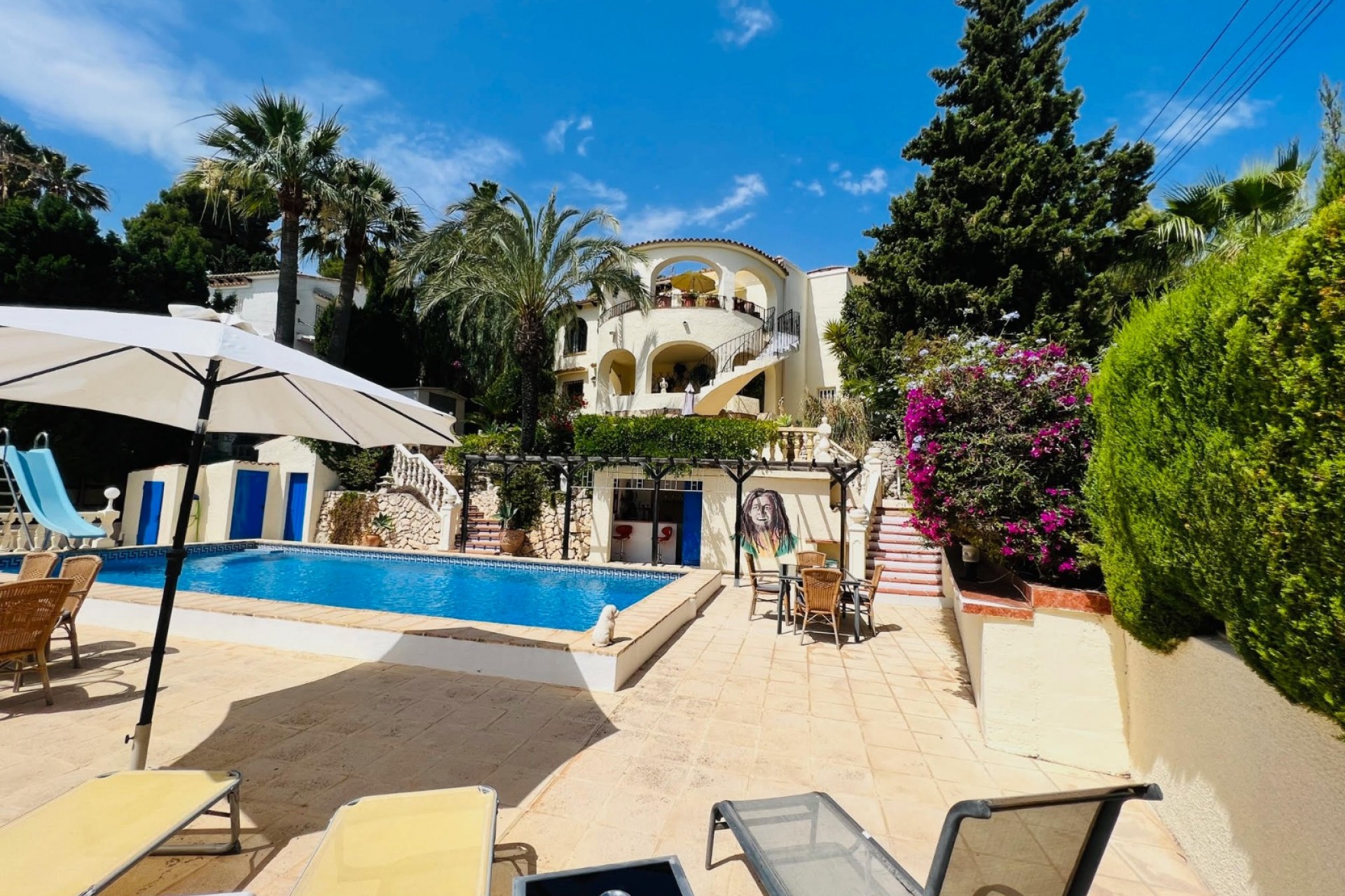 Sale - Villa -
Benissa - Montemar
