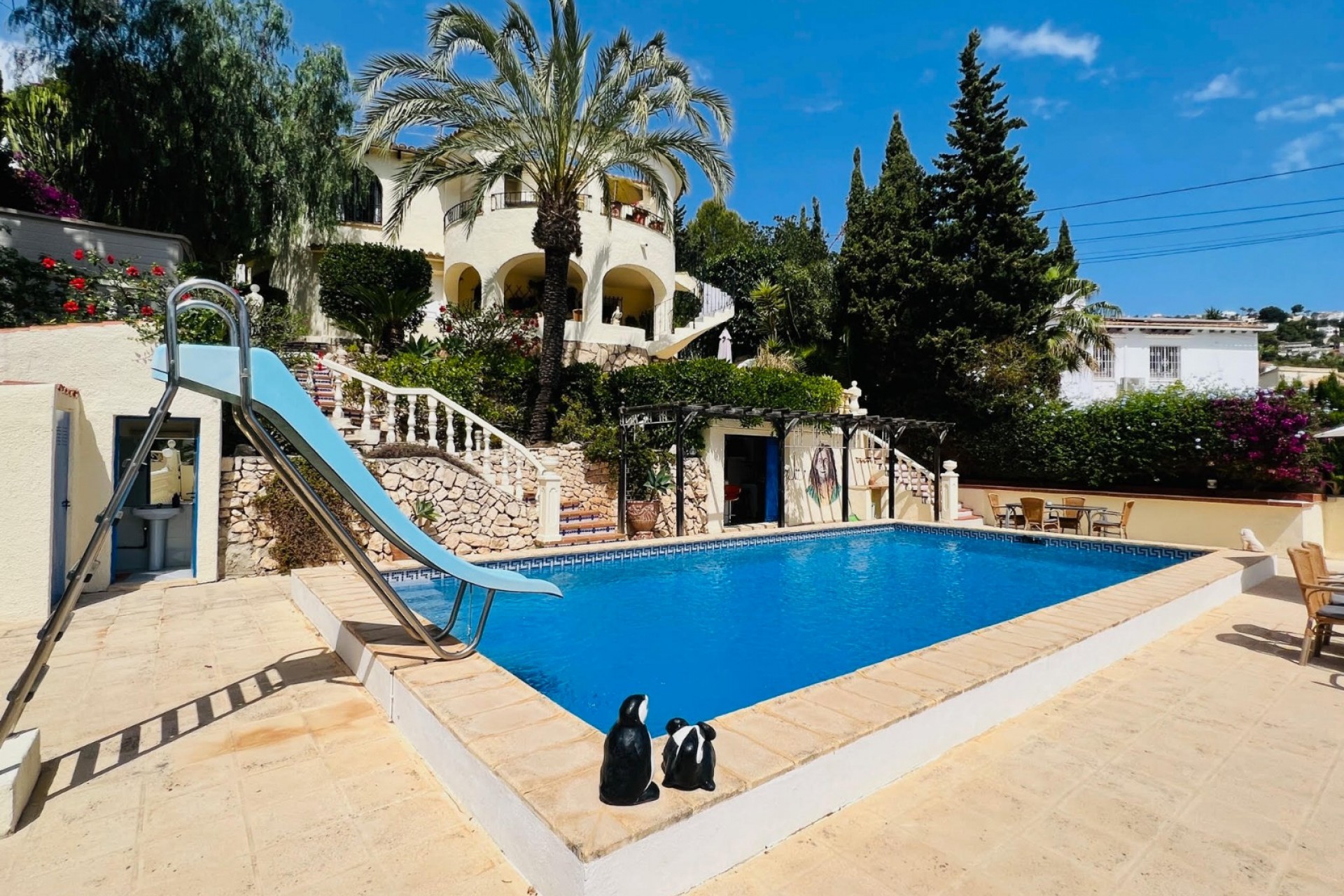 Sale - Villa -
Benissa - Montemar