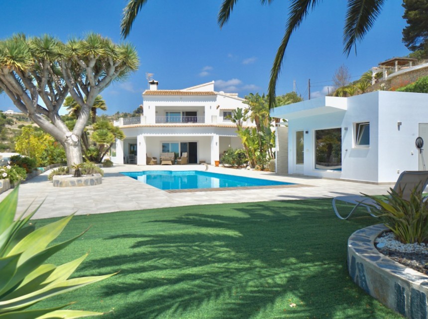 Sale - Villa -
Benissa - Montemar