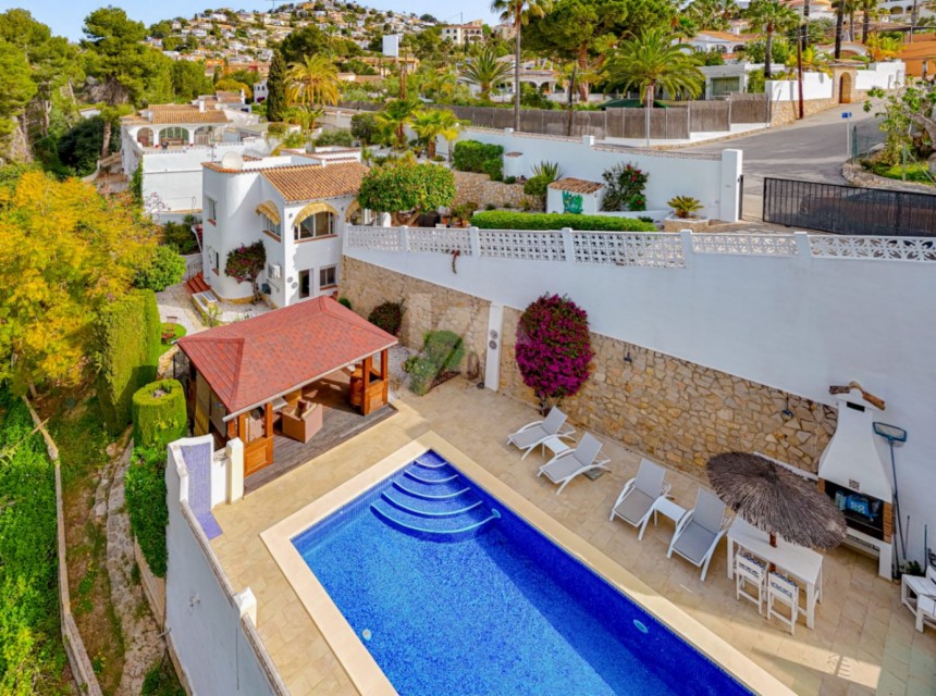 Sale - Villa -
Benissa - Montemar