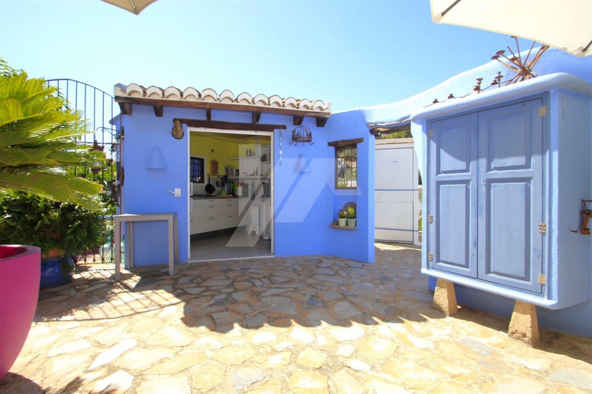 Sale - Villa -
Benissa
