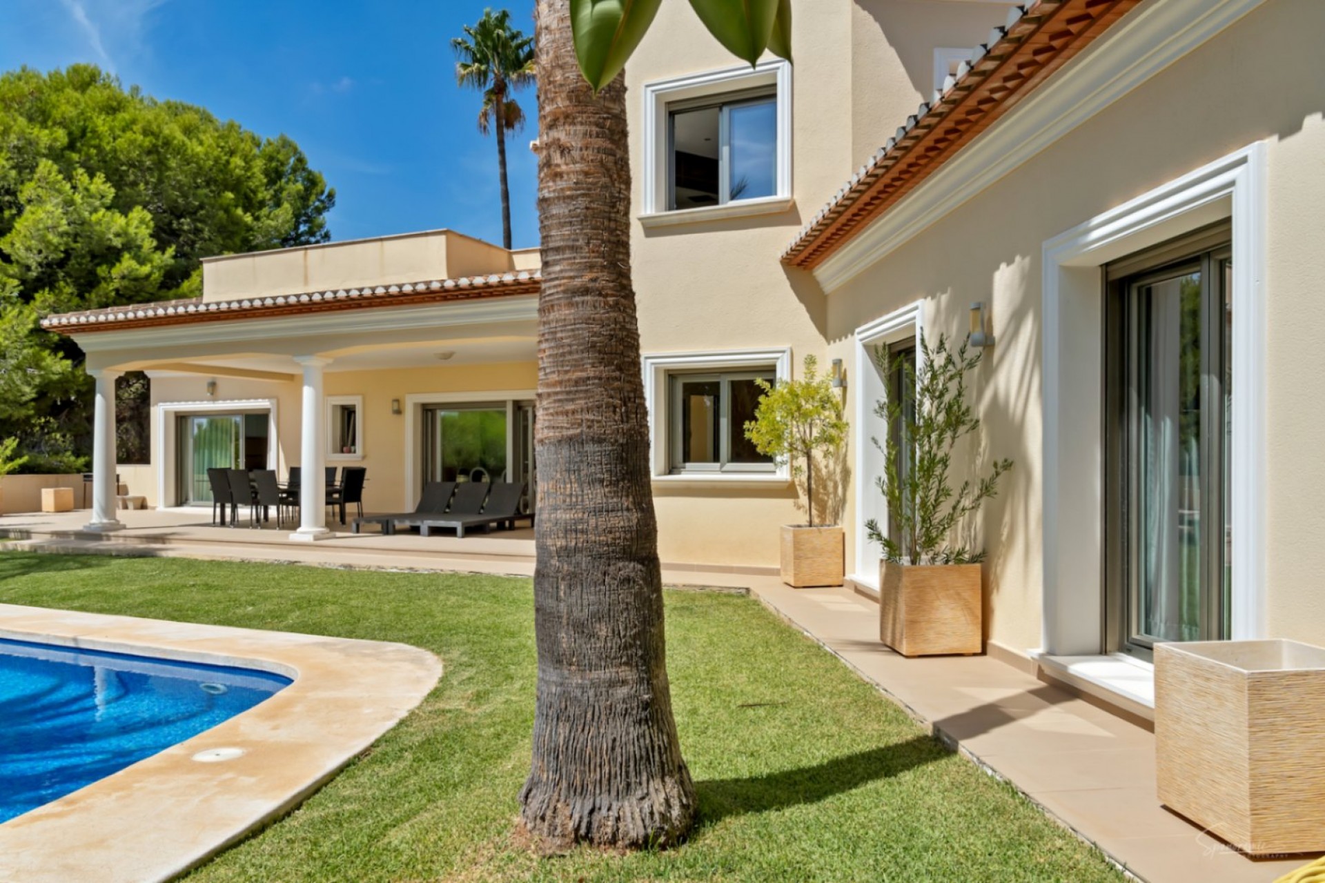 Sale - Villa -
Benissa