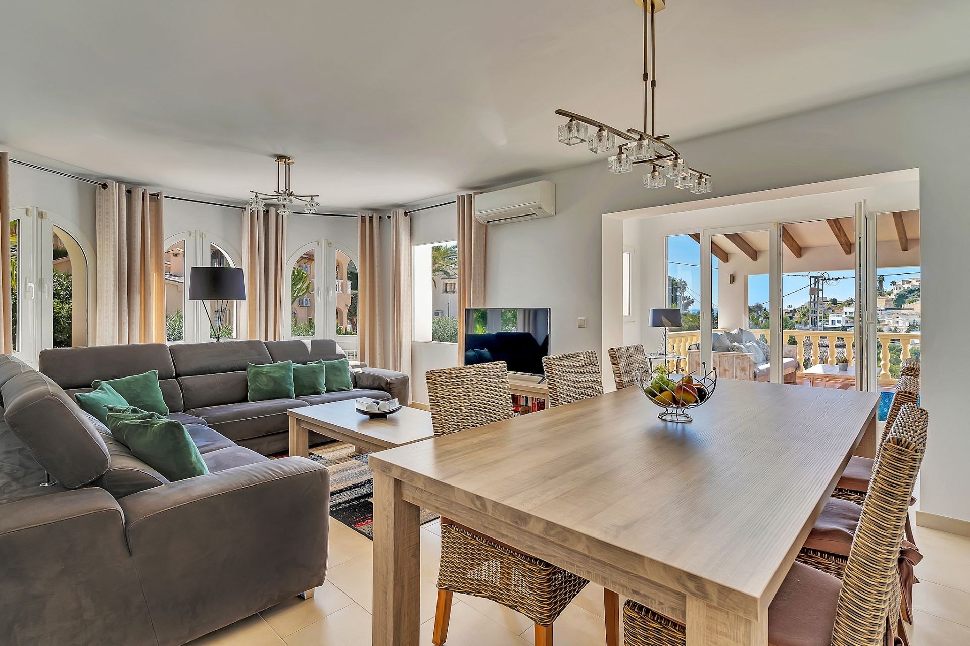 Sale - Villa -
Benissa