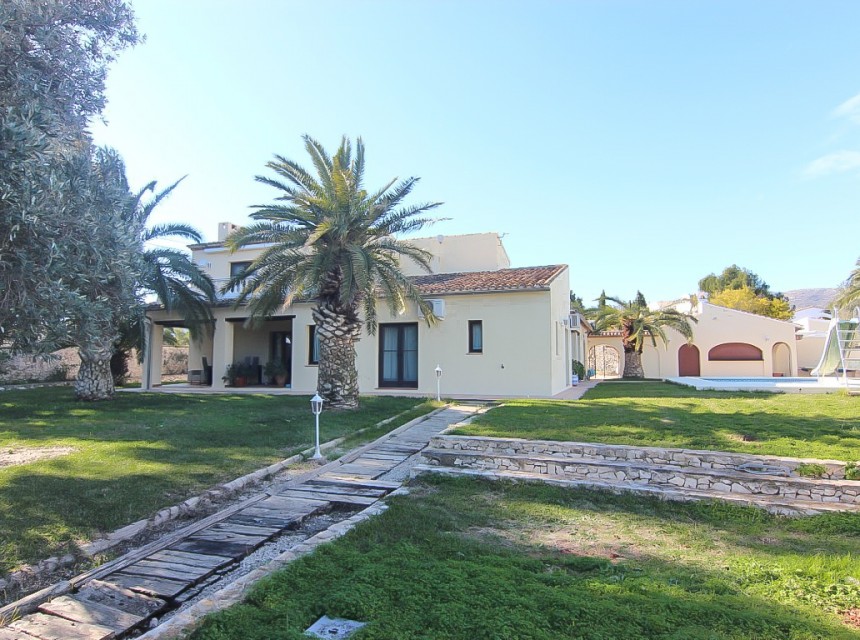 Sale - Villa -
Benissa