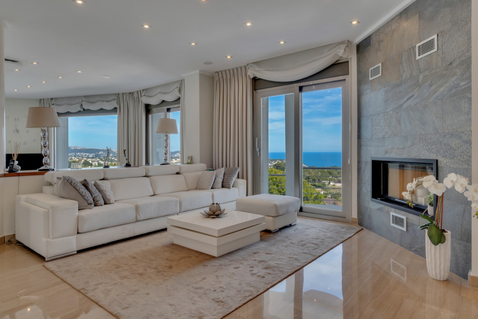 Sale - Villa -
Benissa