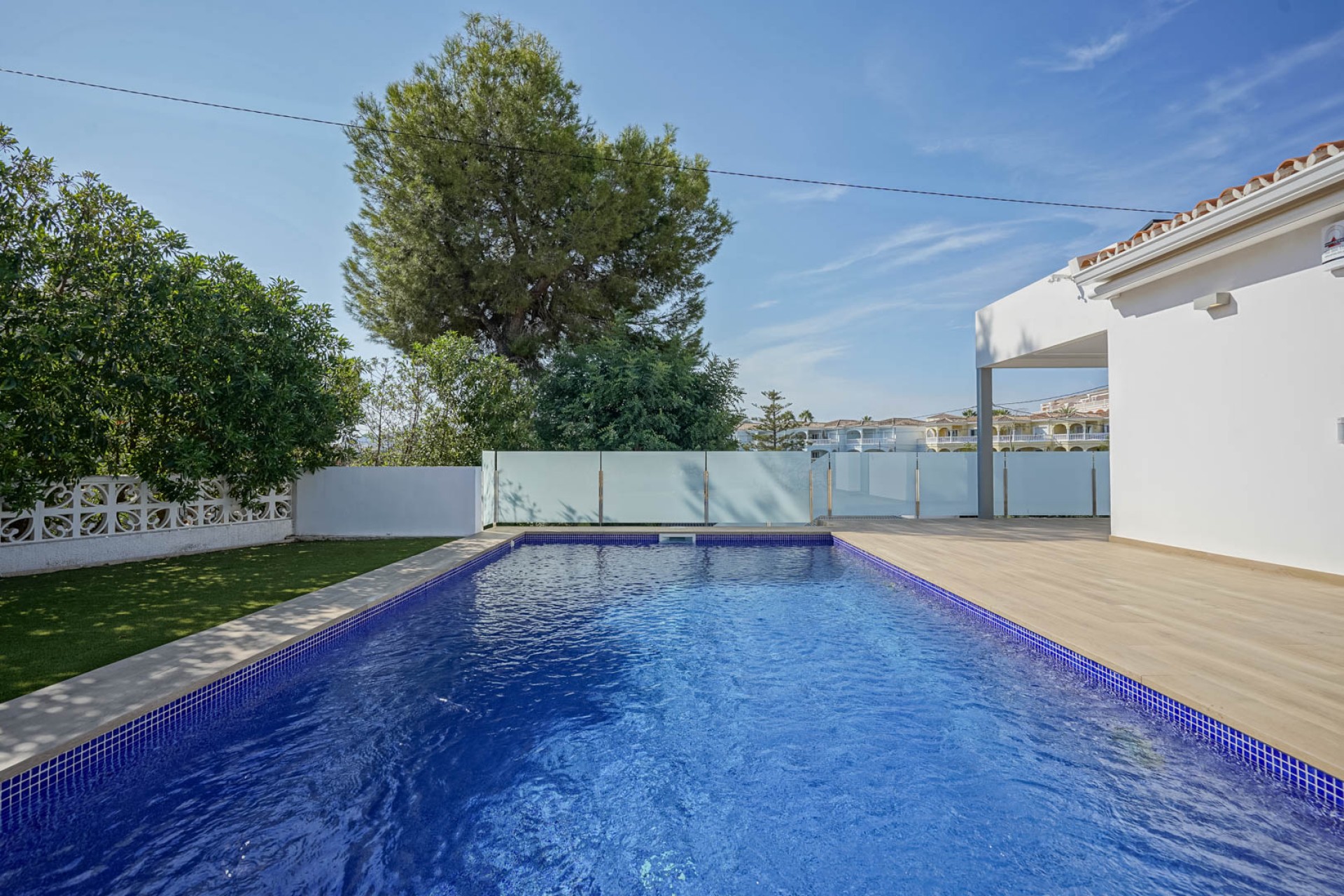 Sale - Villa -
Benissa