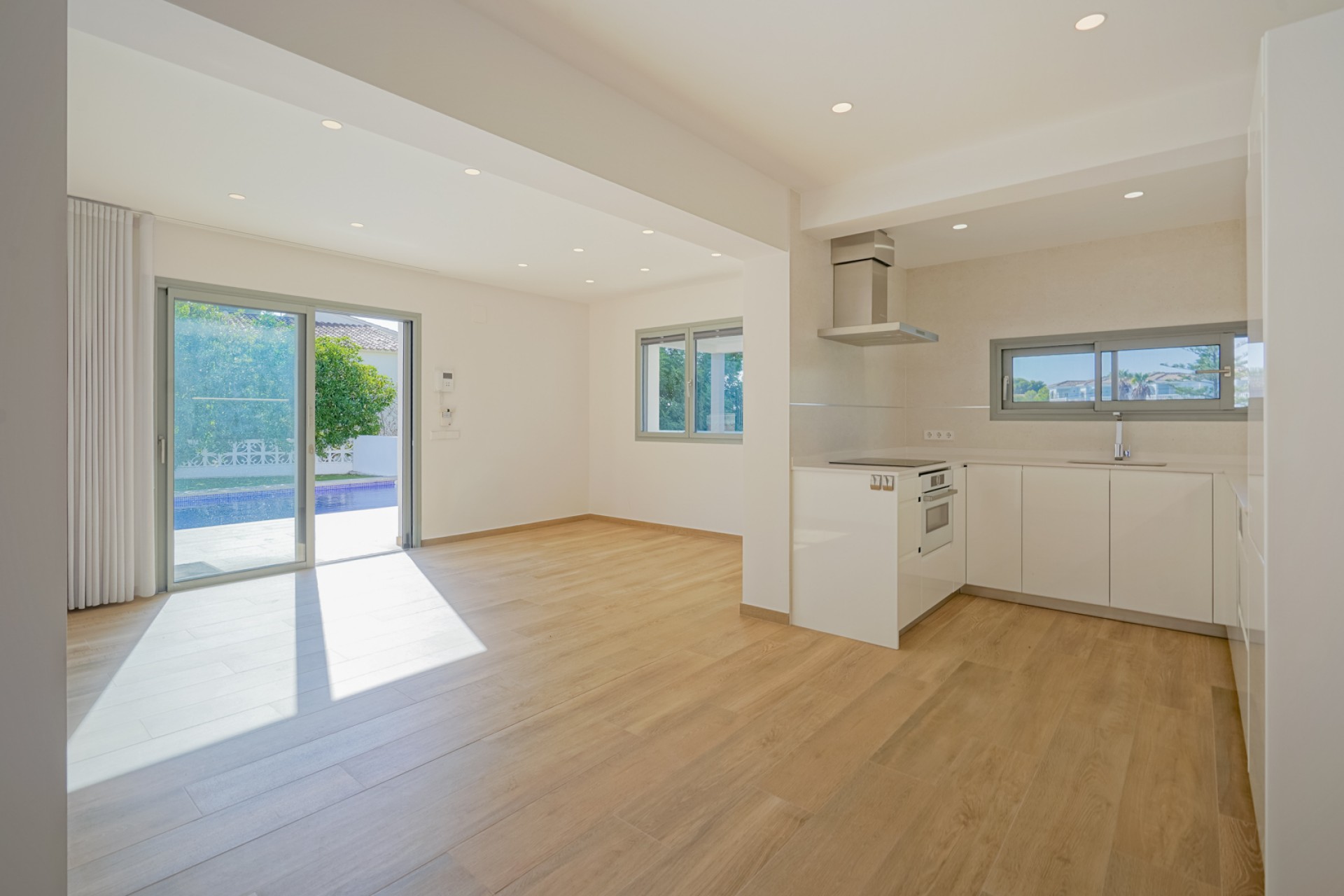 Sale - Villa -
Benissa