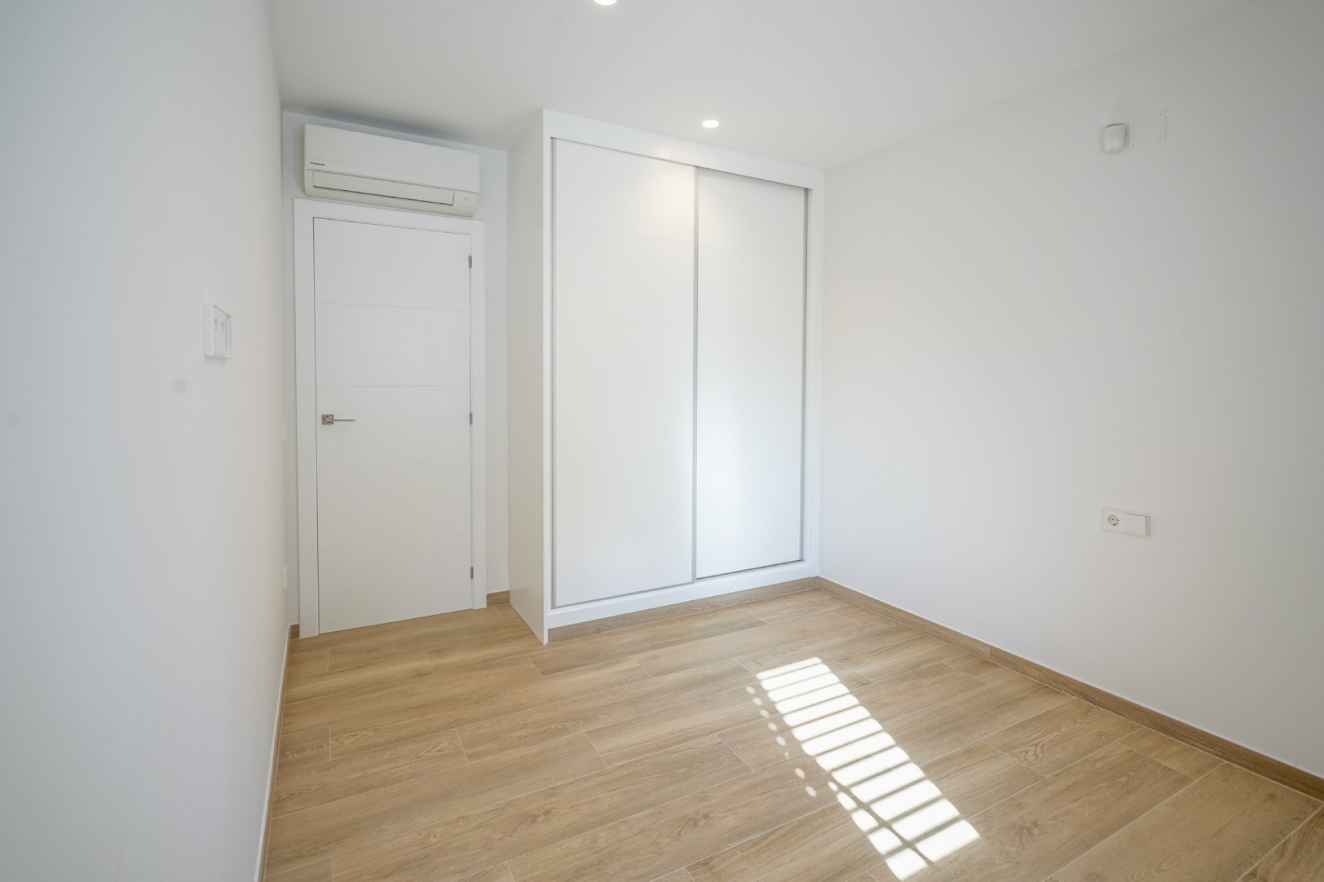 Sale - Villa -
Benissa