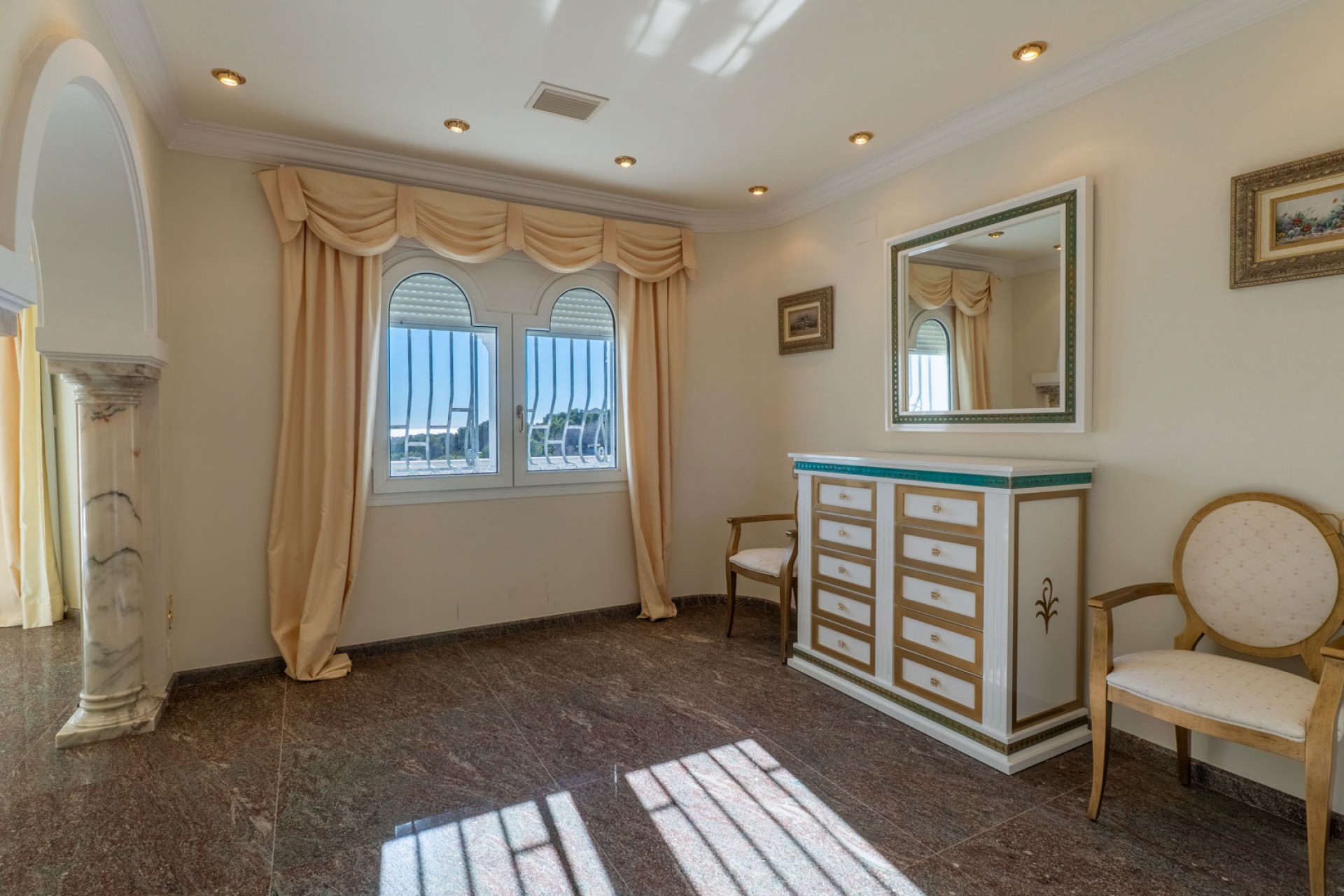 Sale - Villa -
Benissa