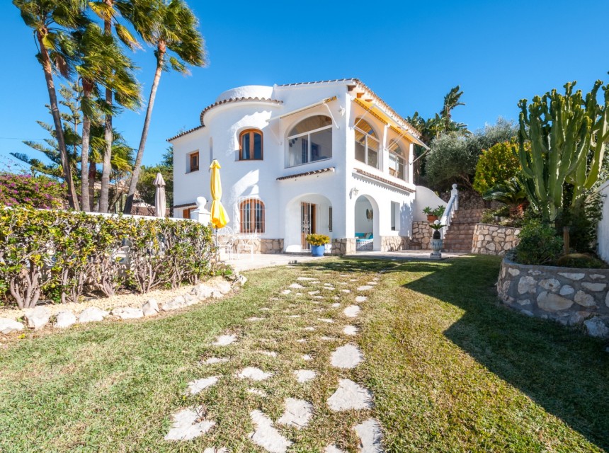 Sale - Villa -
Benissa