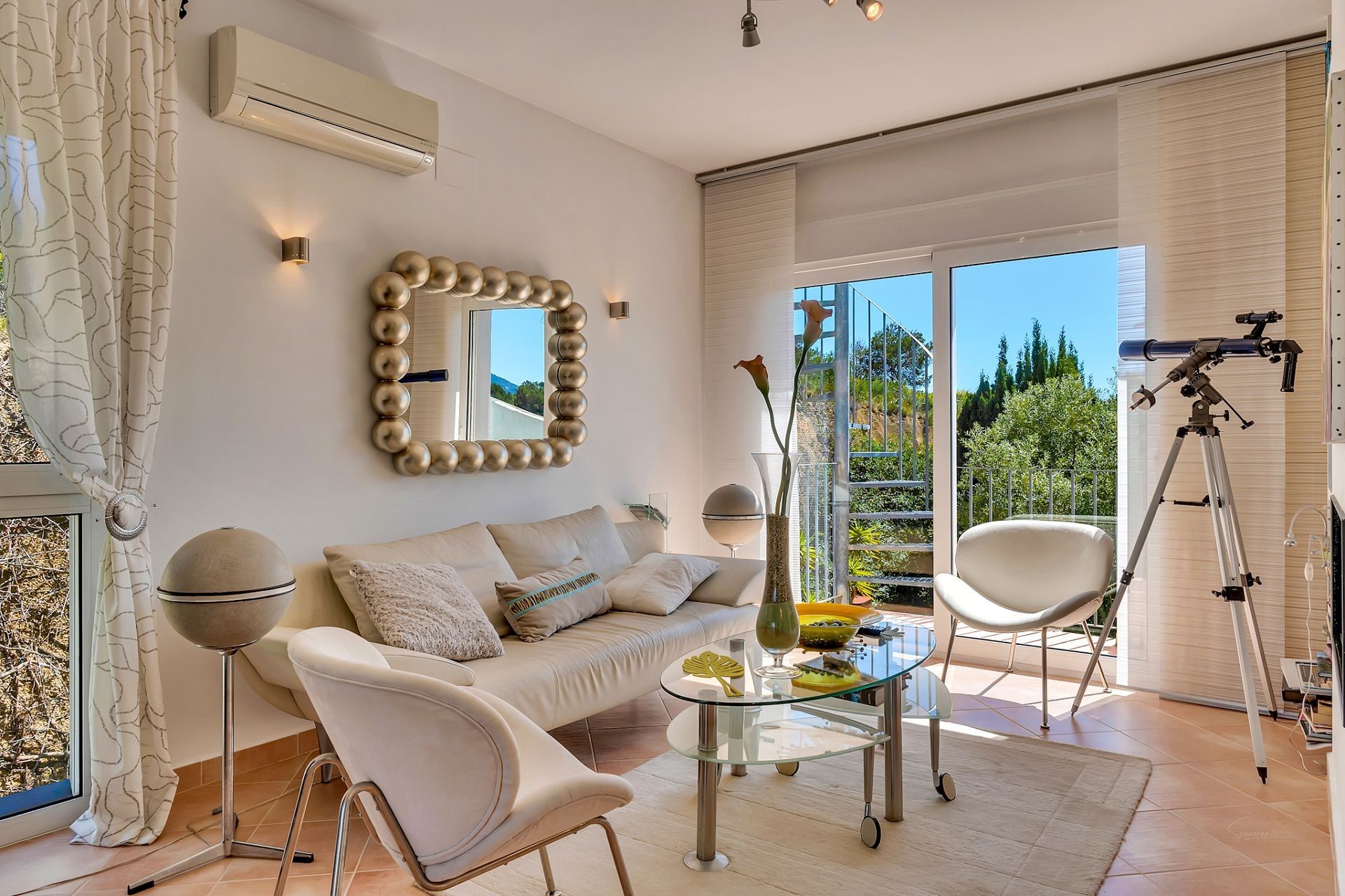 Sale - Villa -
Benissa