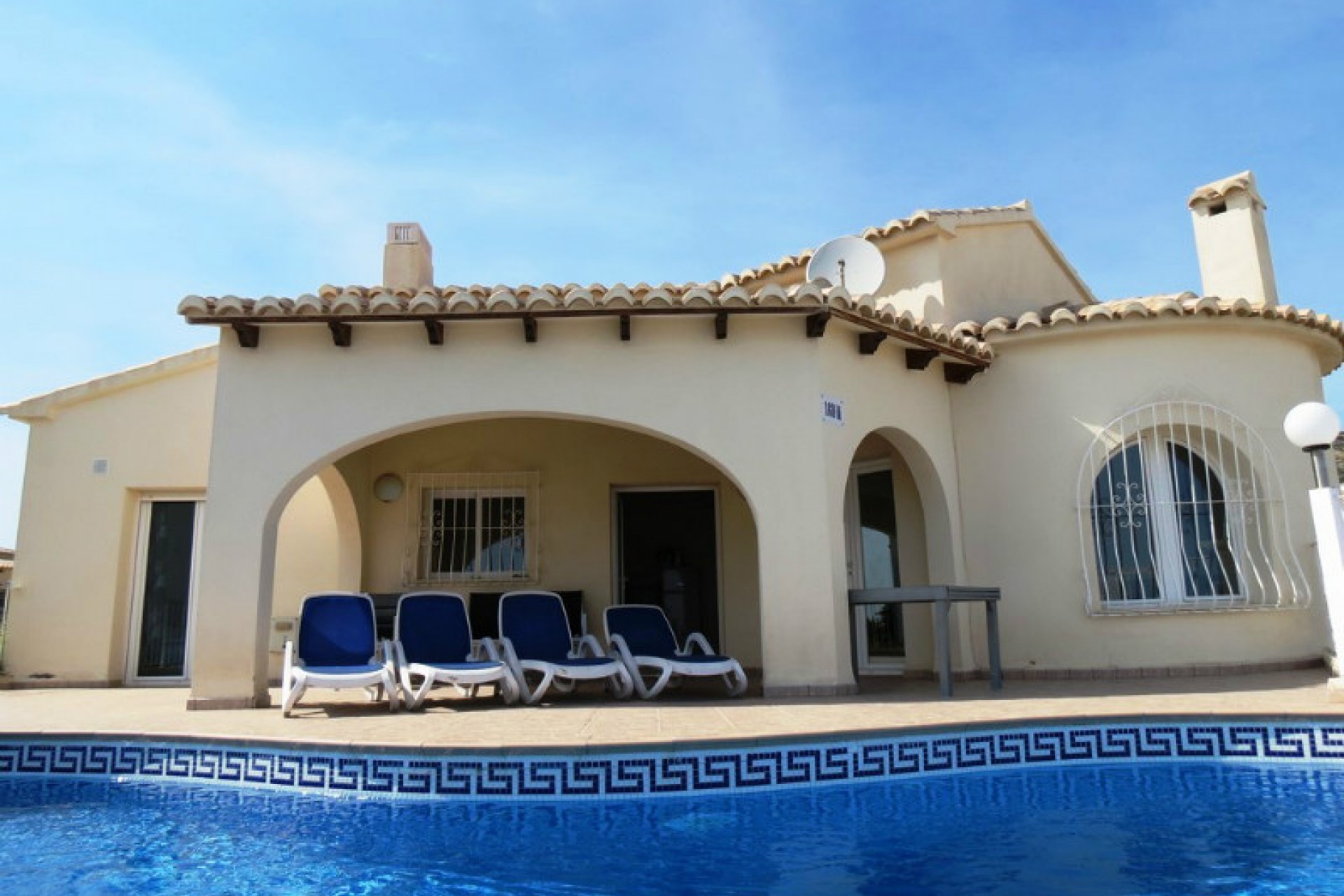Sale - Villa -
Benitachell - Cumbre Del Sol