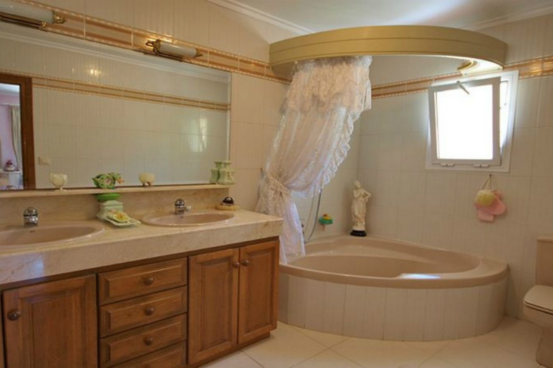 Sale - Villa -
Benitachell