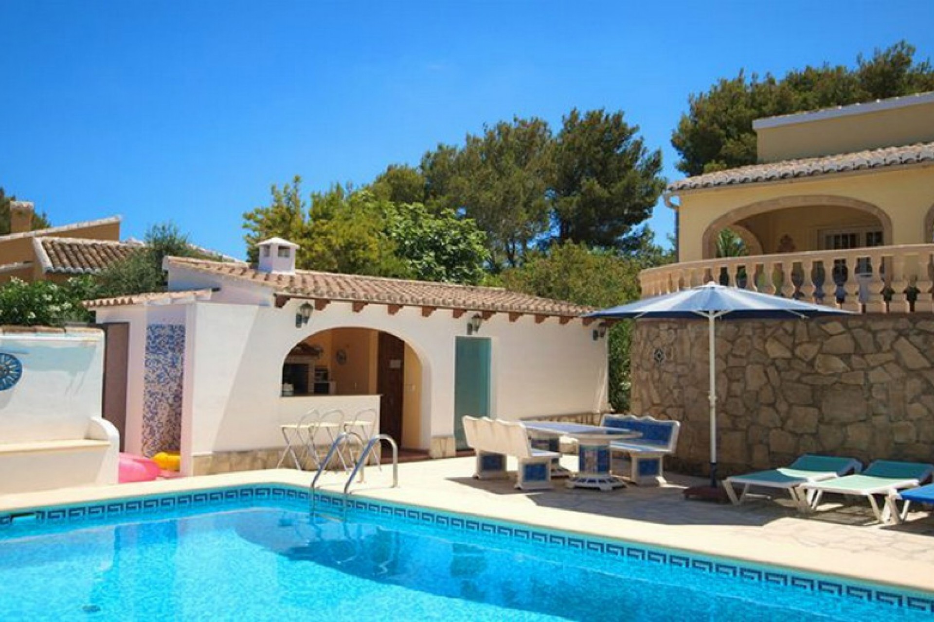 Sale - Villa -
Benitachell