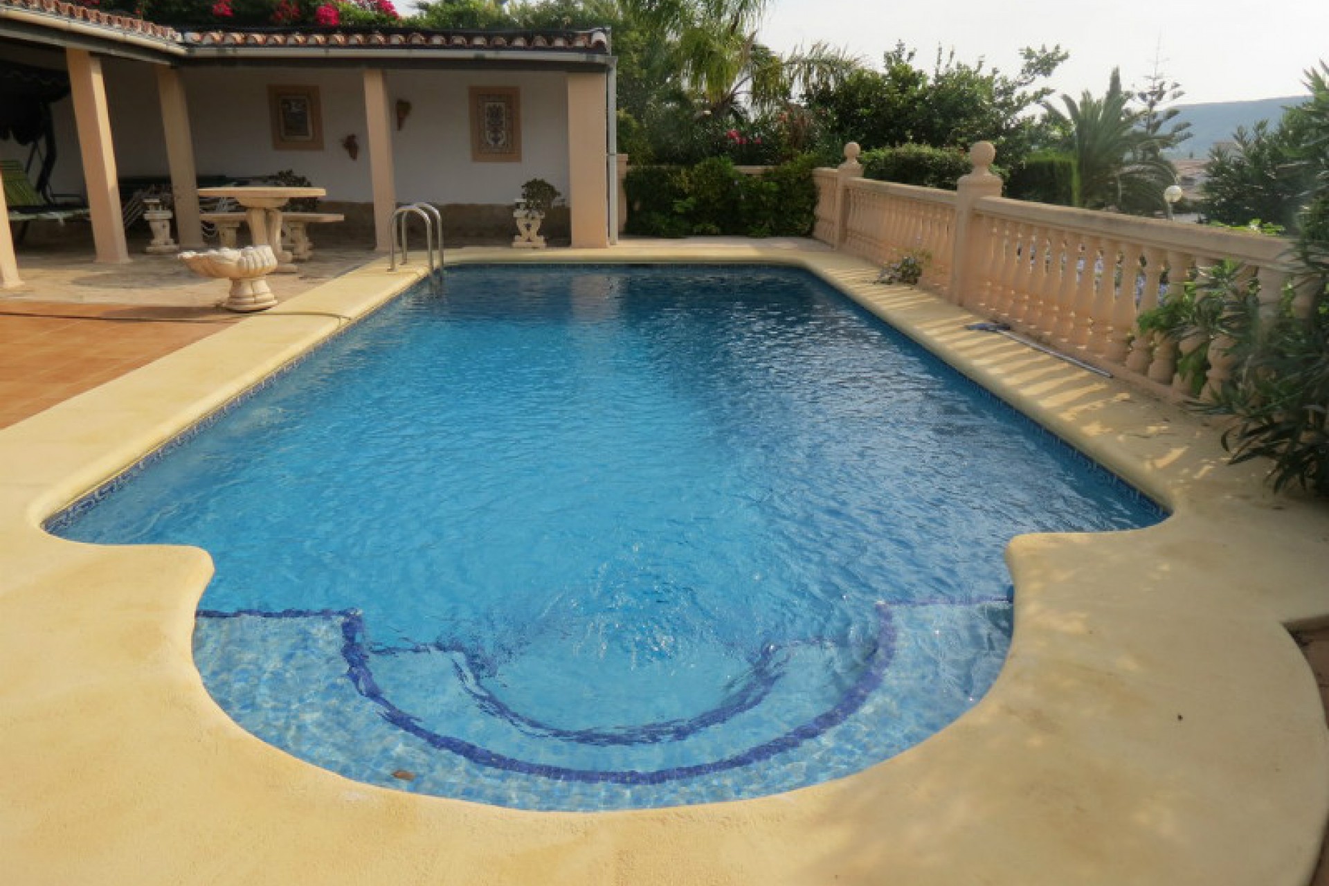 Sale - Villa -
Benitachell